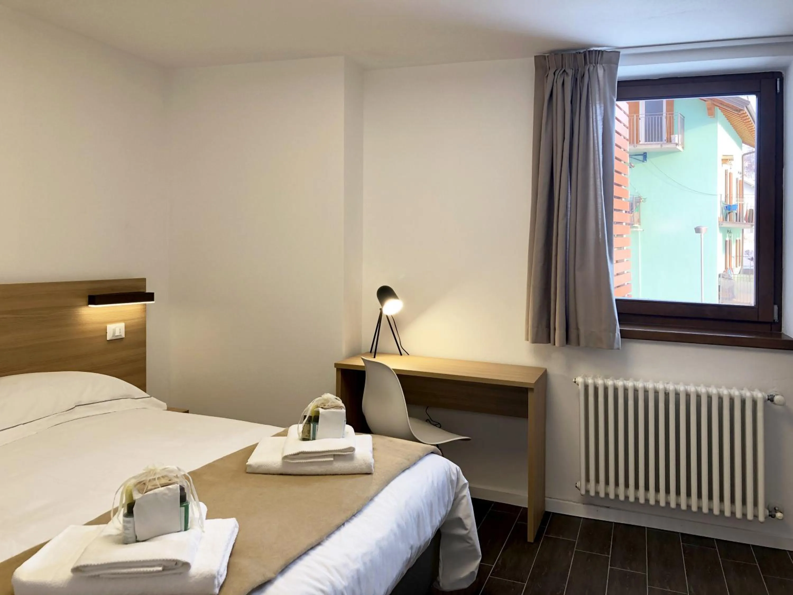 Bed in Residence Aurora