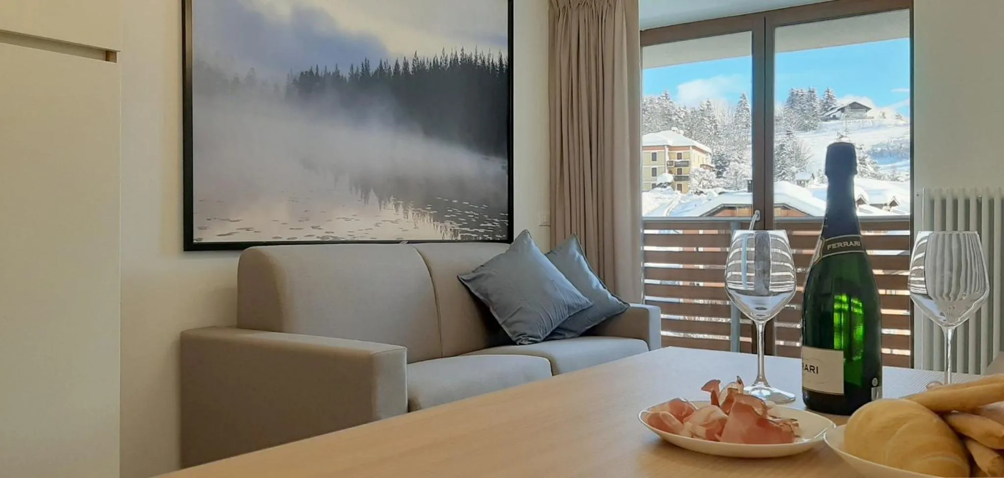 Dining area in Residence Aurora