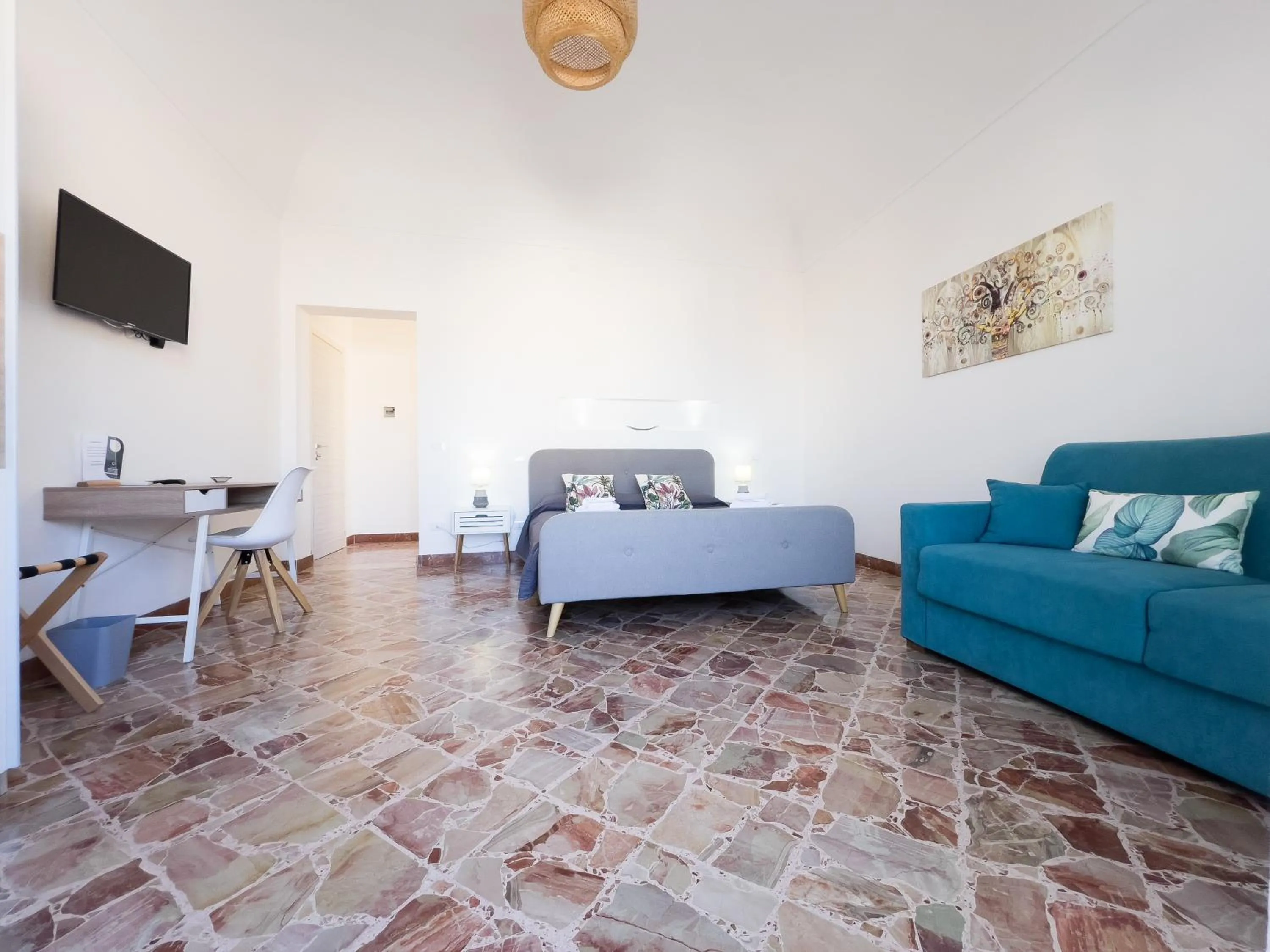 Ponente & Maestro Rooms