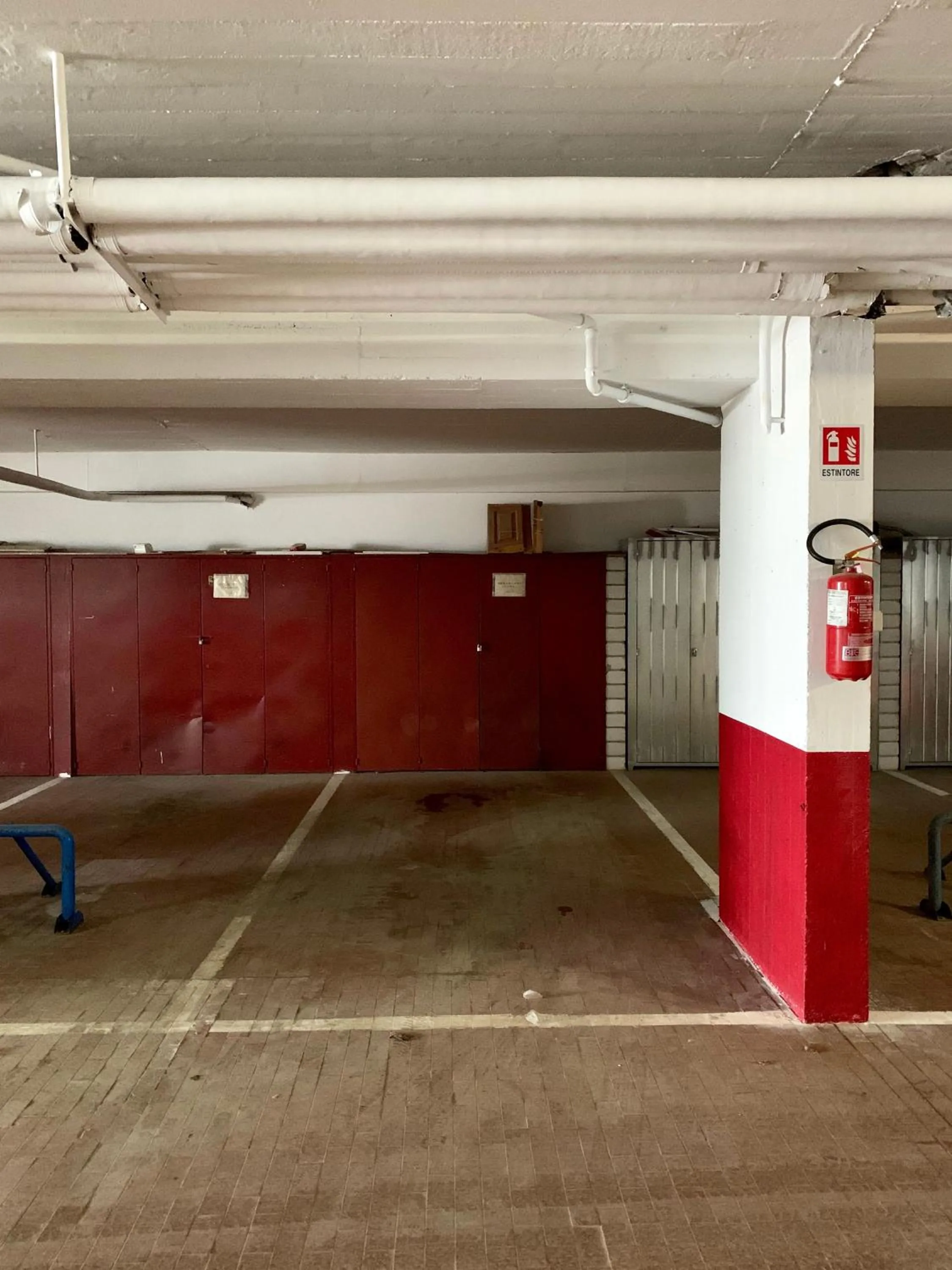 Parking in Trilocale Rainalter