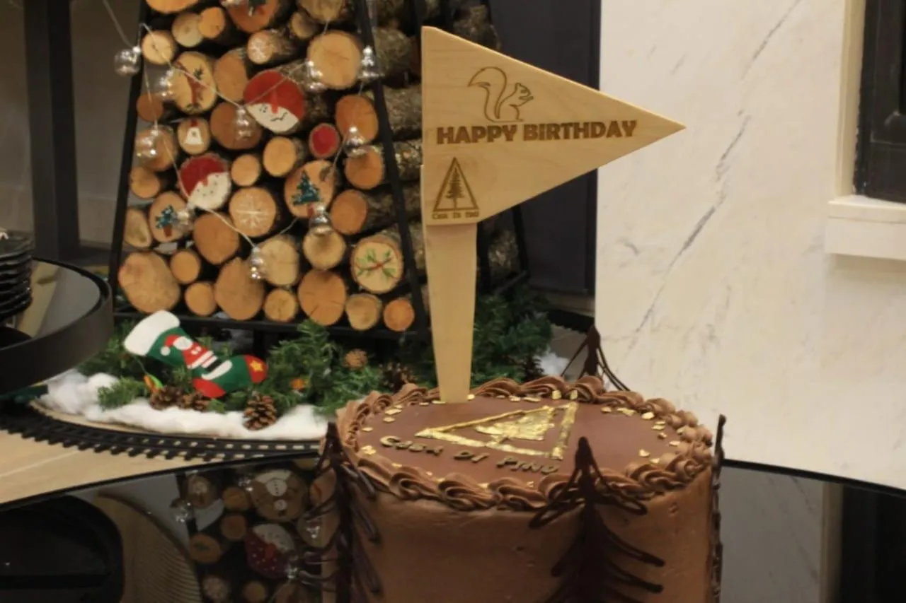 Property logo or sign in Casa di Pino EcoLodge Hotel