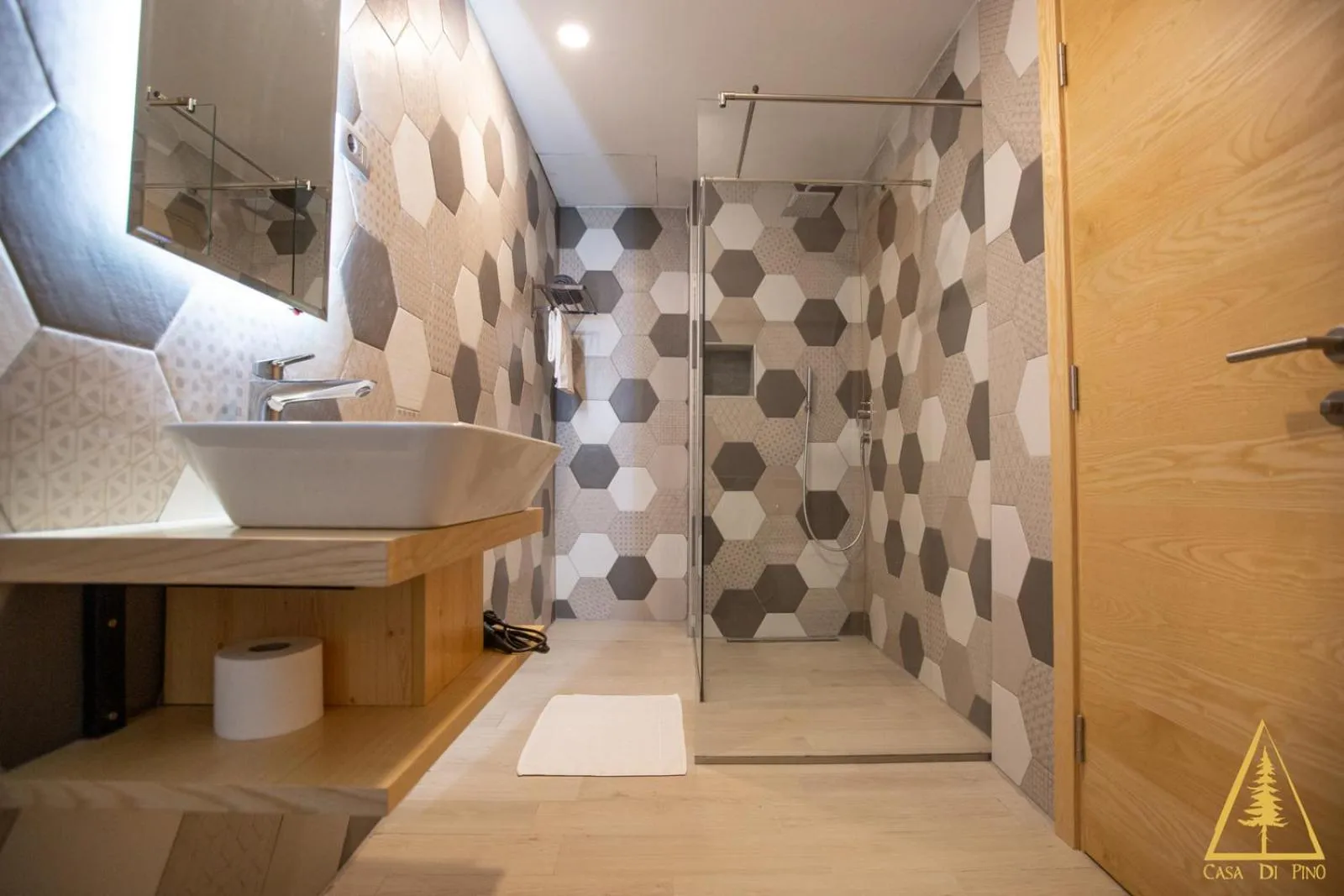 Bathroom in Casa di Pino EcoLodge Hotel