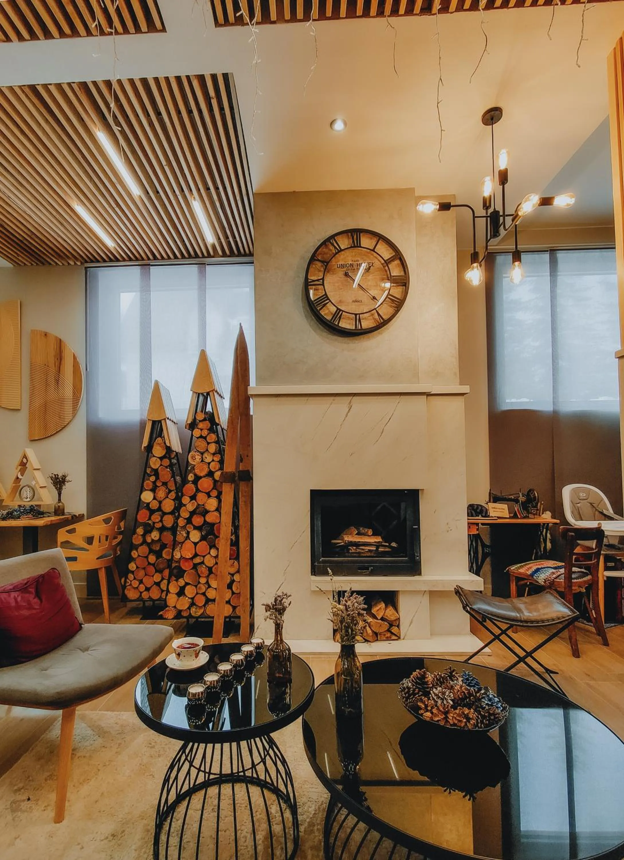 Lounge or bar in Casa di Pino EcoLodge Hotel