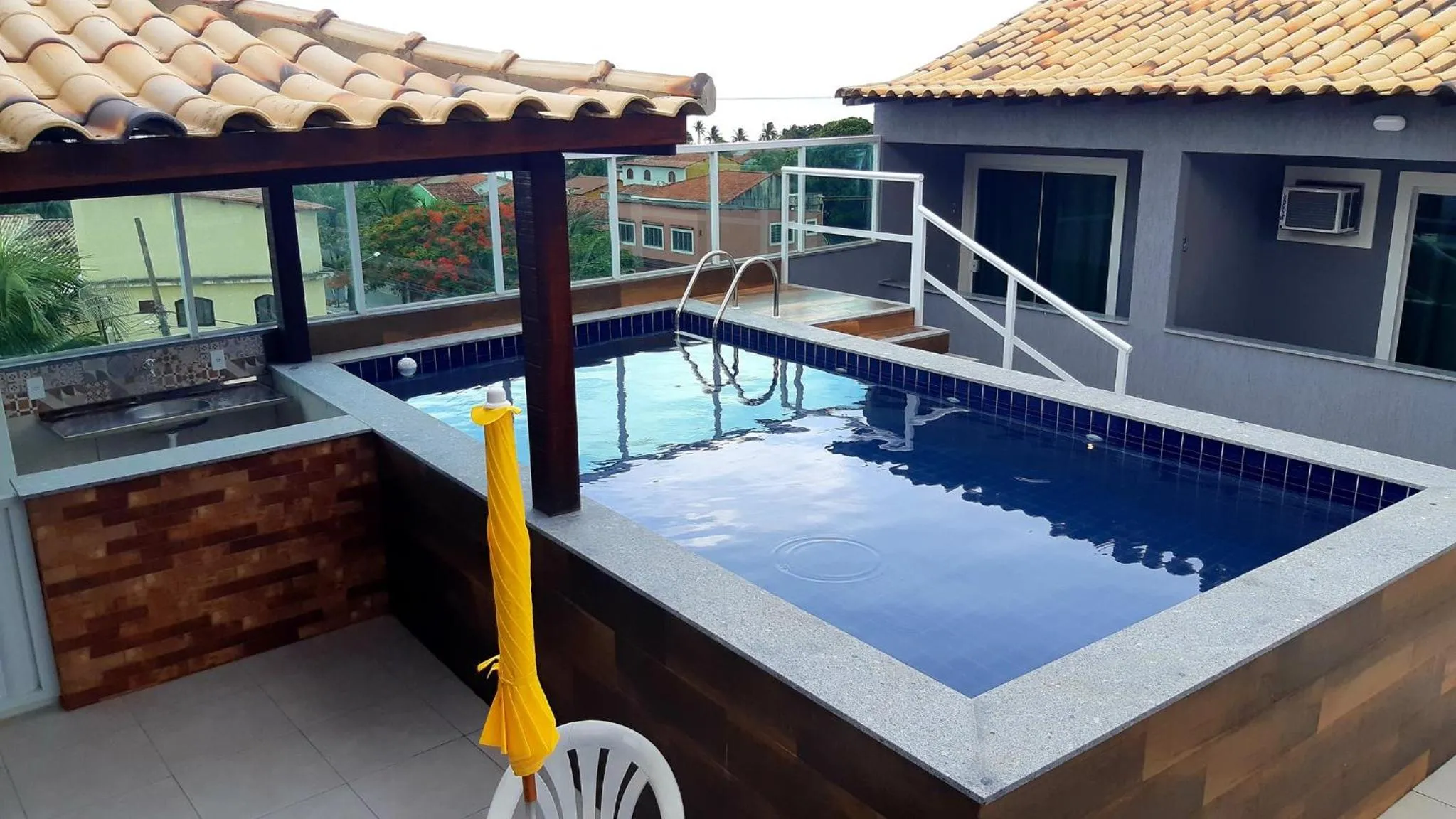 Swimming pool in Pousada São Pedro