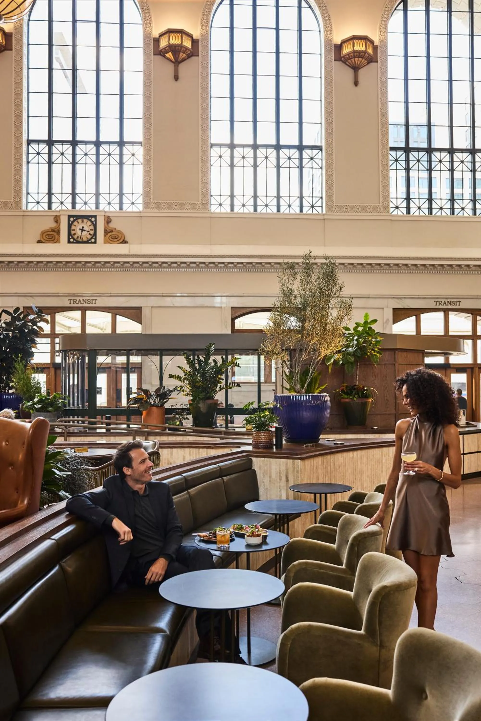 Lounge or bar in The Crawford Hotel