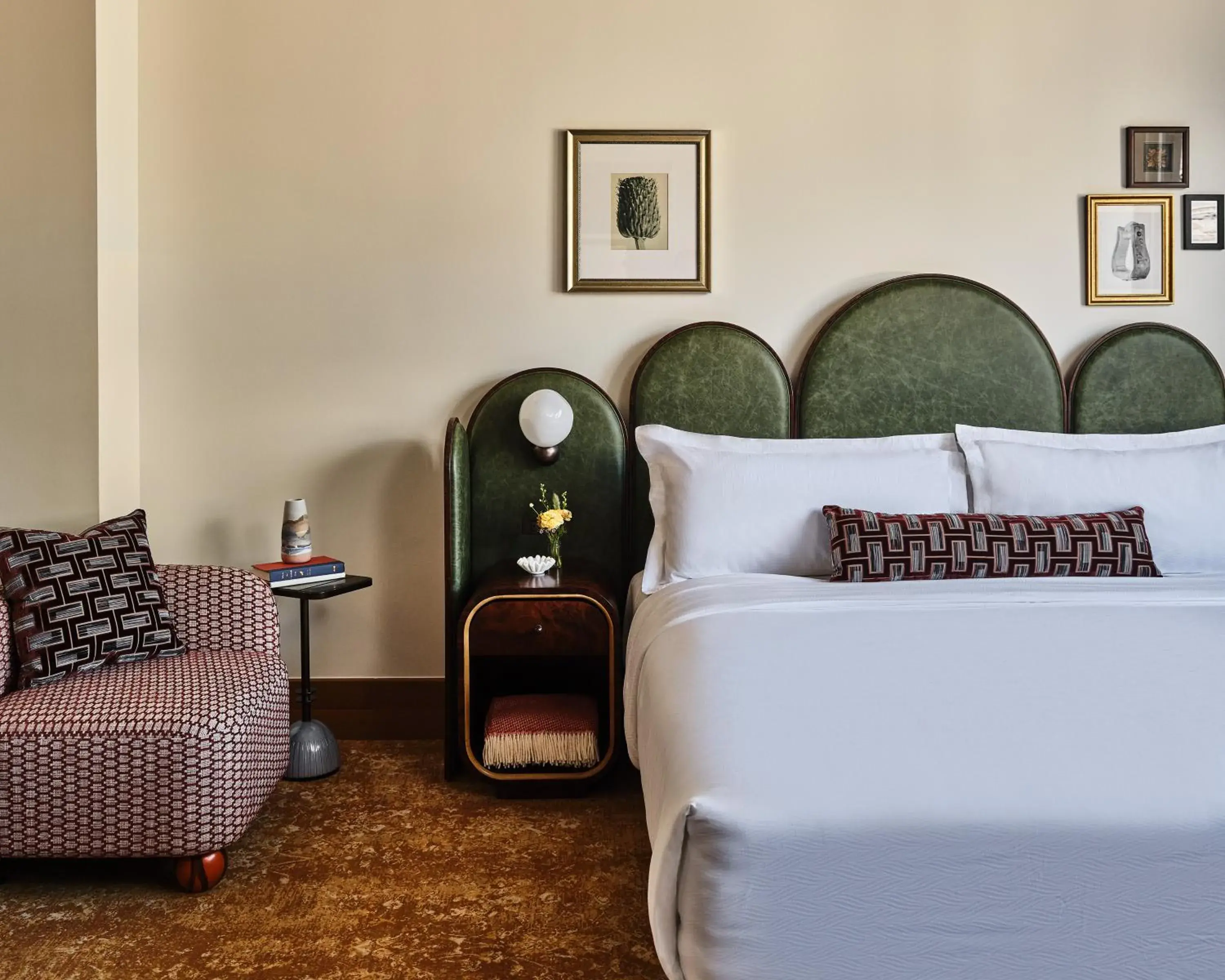 Superior King Room in The Crawford Hotel Superior King Room in The Crawford Hotel