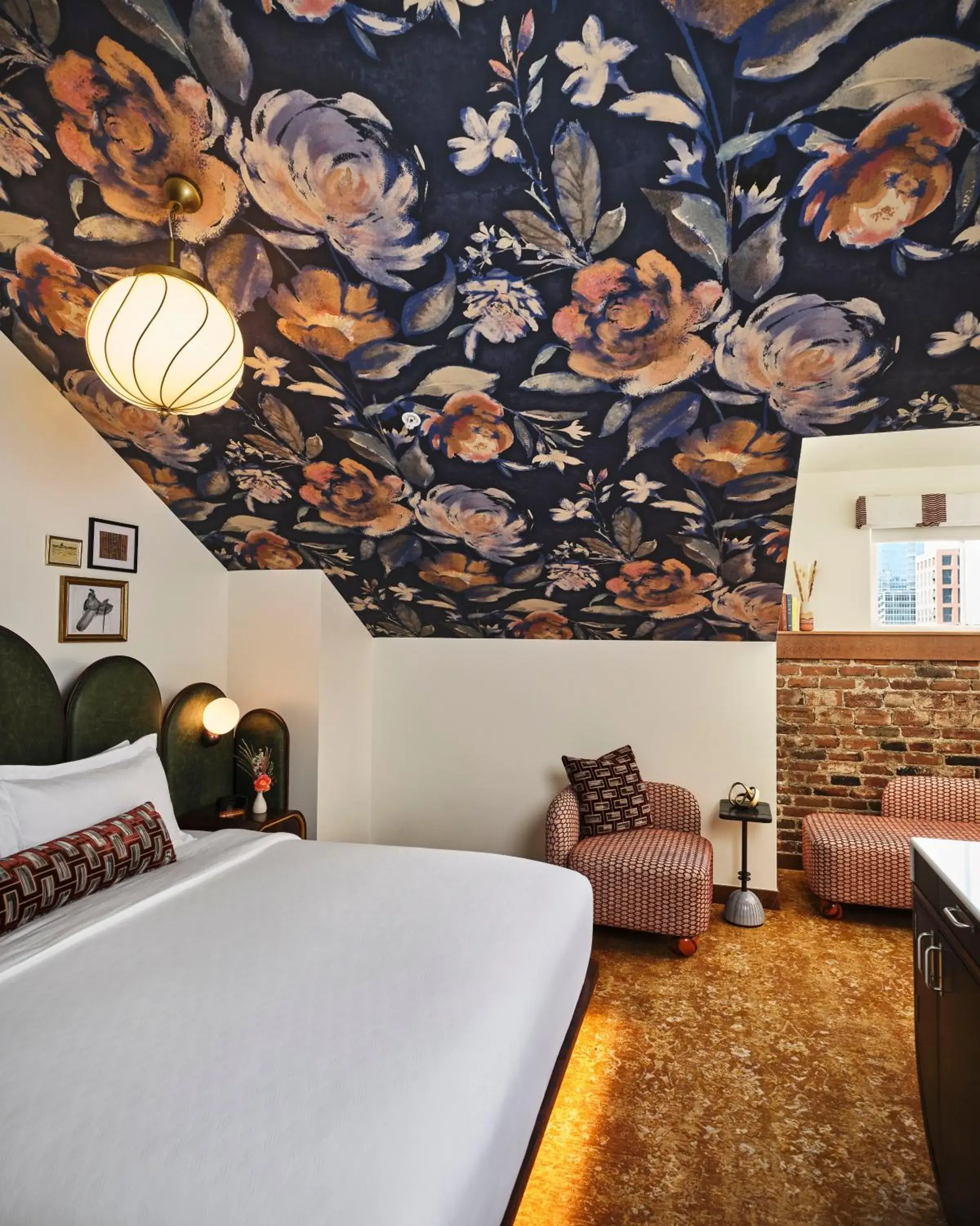 Deluxe Studio in The Crawford Hotel Deluxe Studio in The Crawford Hotel