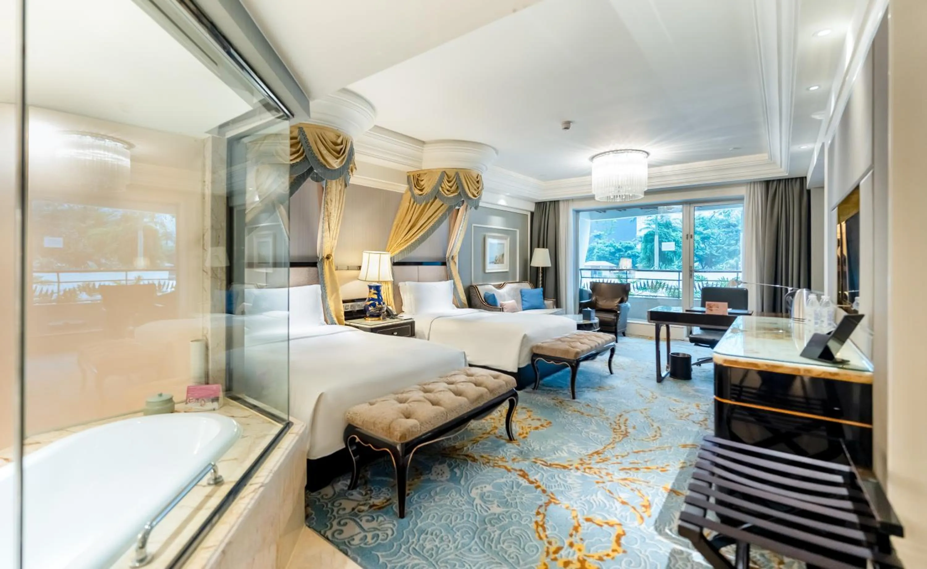 Seating area, Bed in InterContinental Chengdu Global Center by IHG