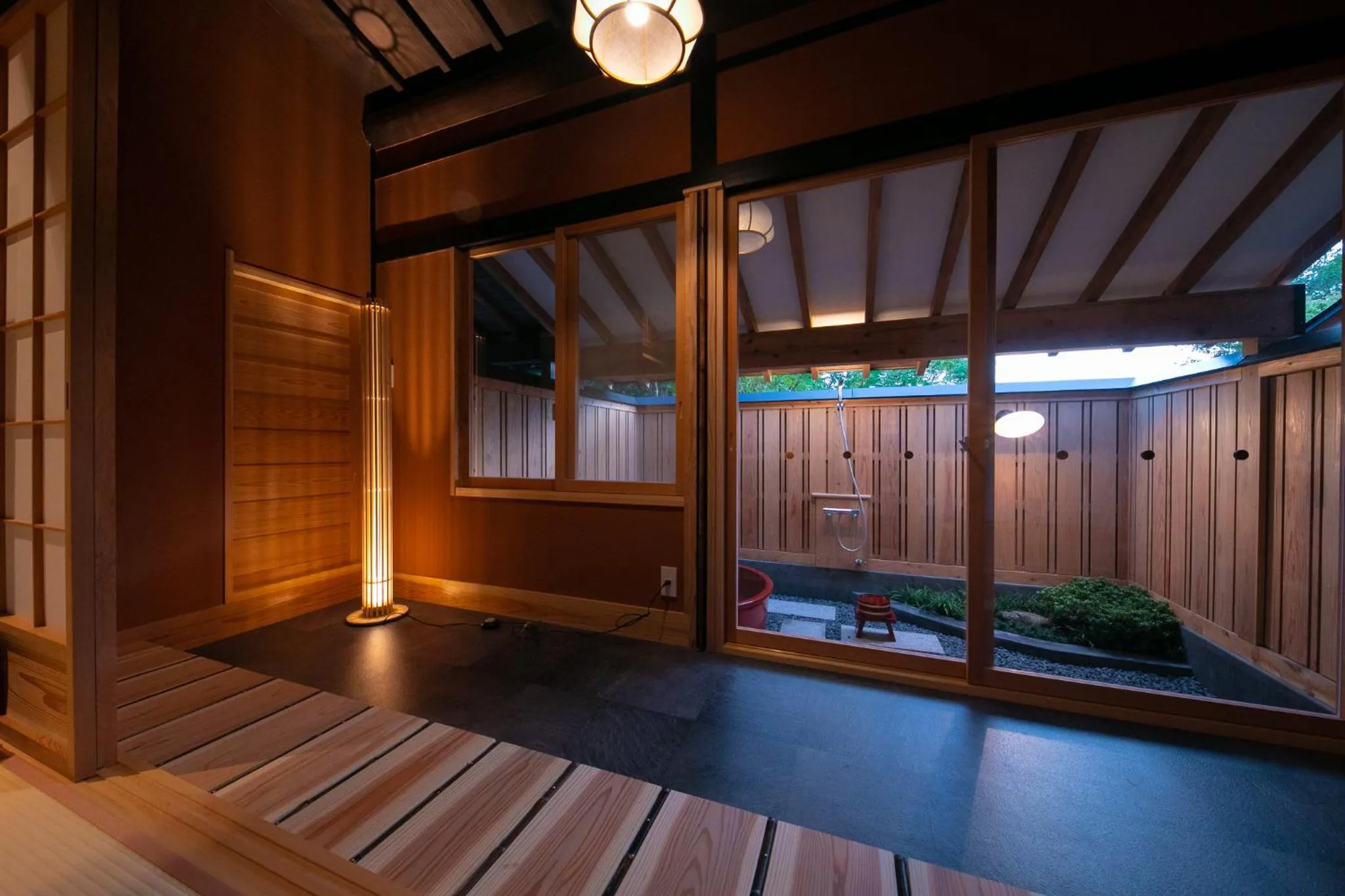 Photo of the whole room in Yufuin Hoteiya