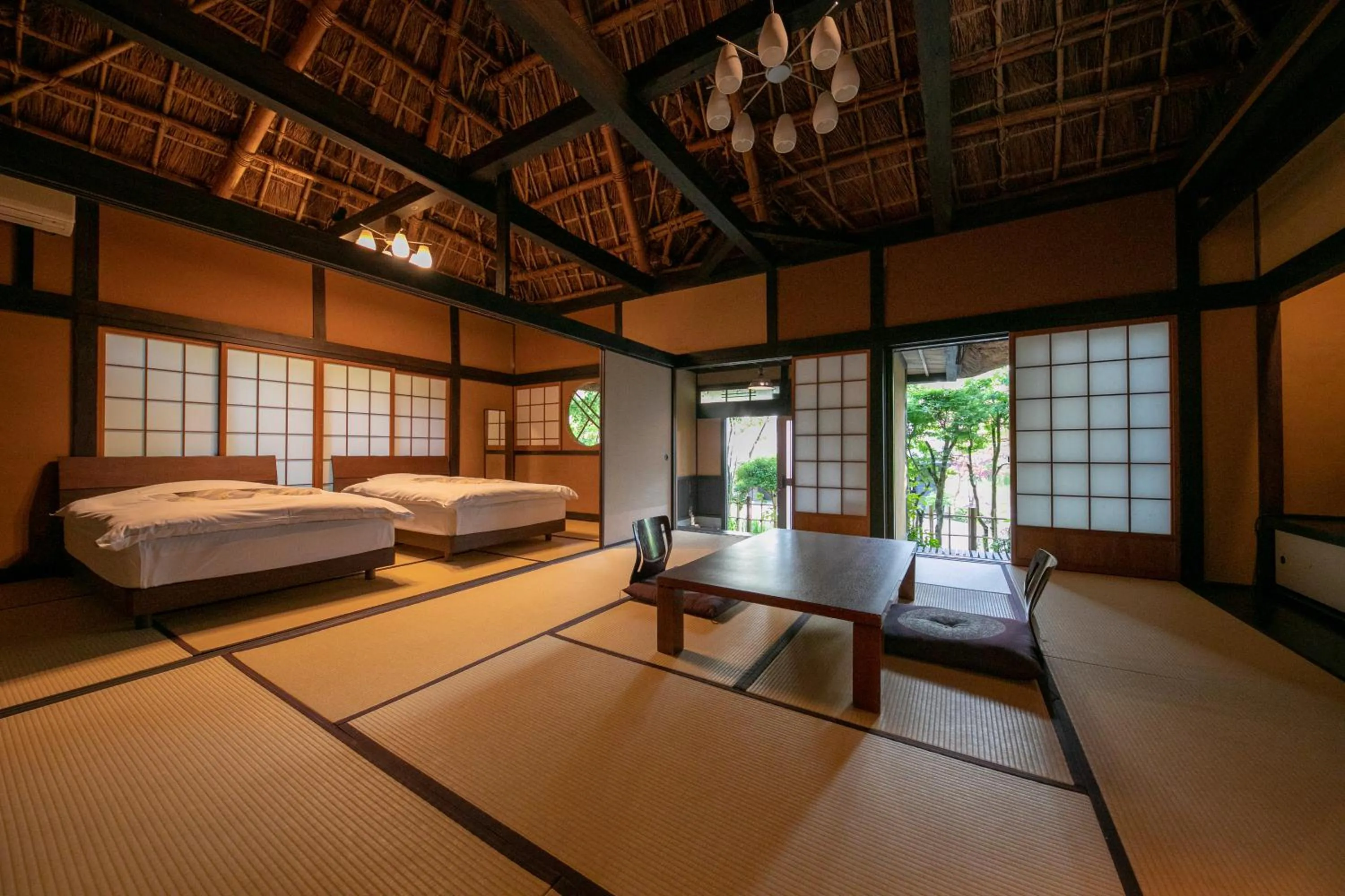 Photo of the whole room, Bed in Yufuin Hoteiya