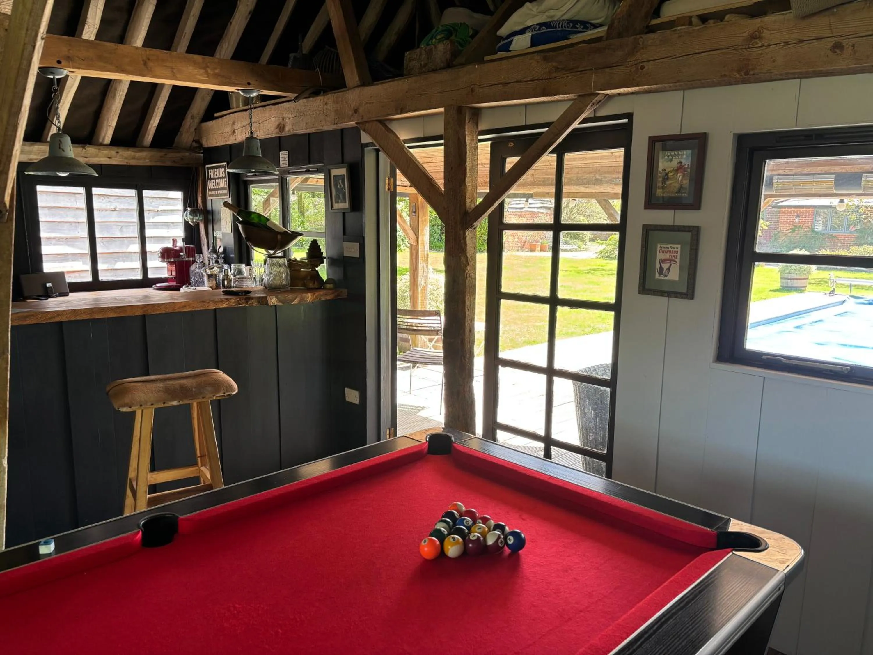Billiard in Street Farmhouse