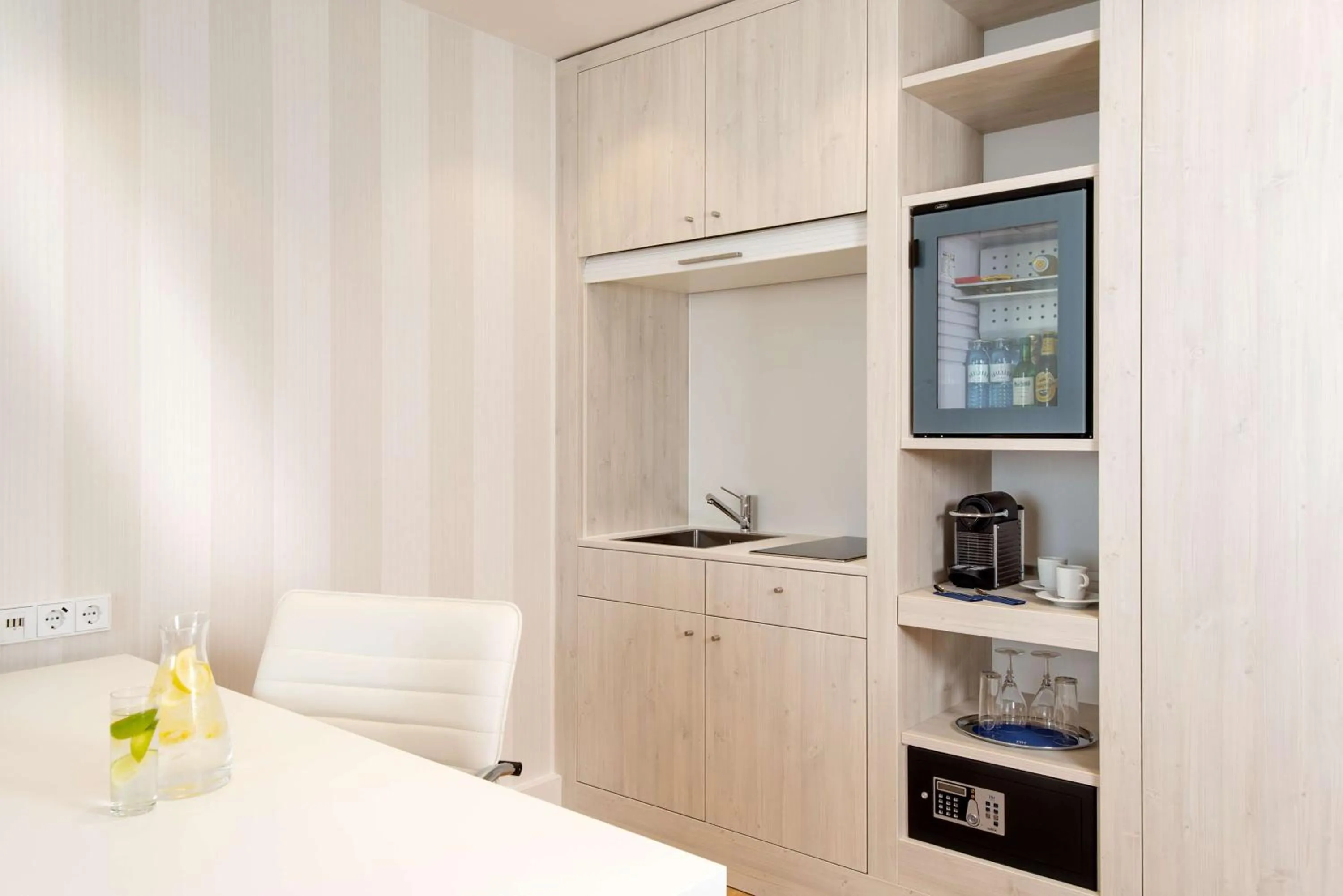 Kitchen or kitchenette in NH Collection Wien Zentrum