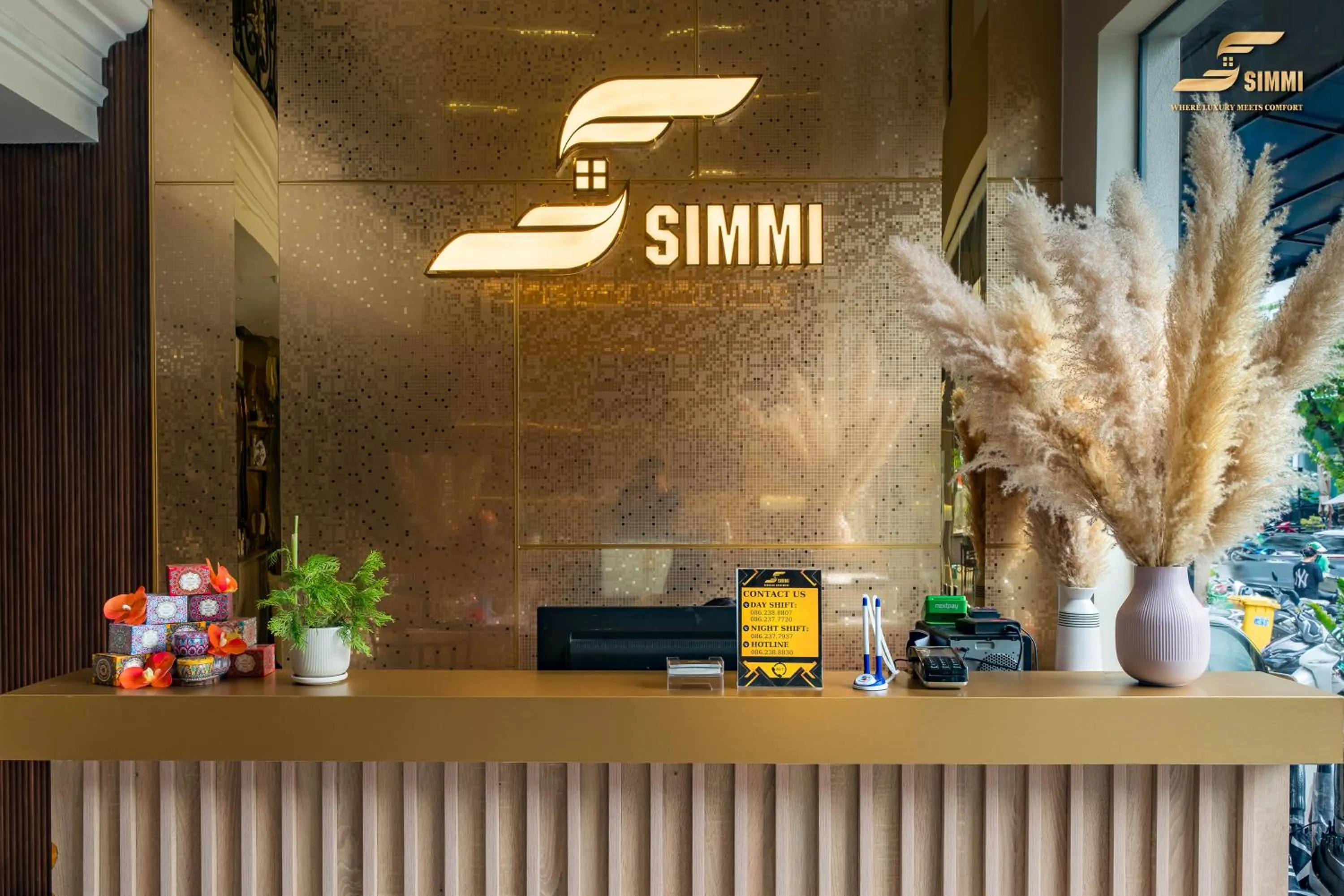 Lobby or reception in Simmi 6 Hotel & Apartment