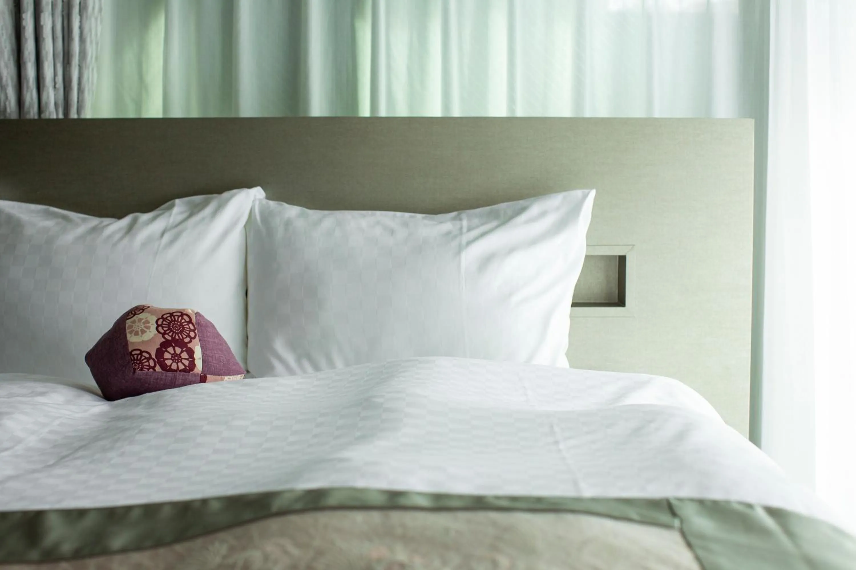 Bedroom, Bed in gallery hotel KAGUYA