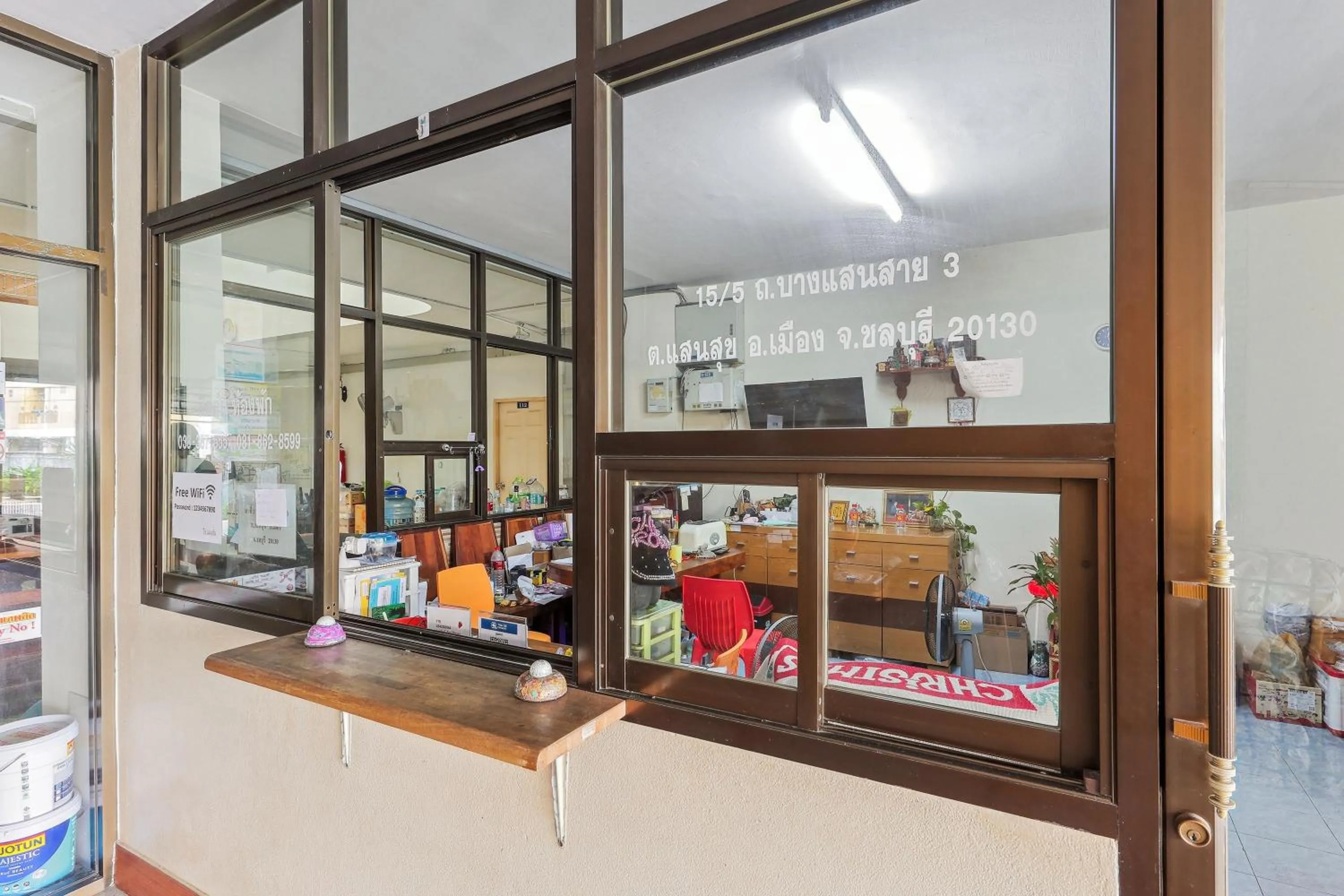 Lobby or reception in View Mansion