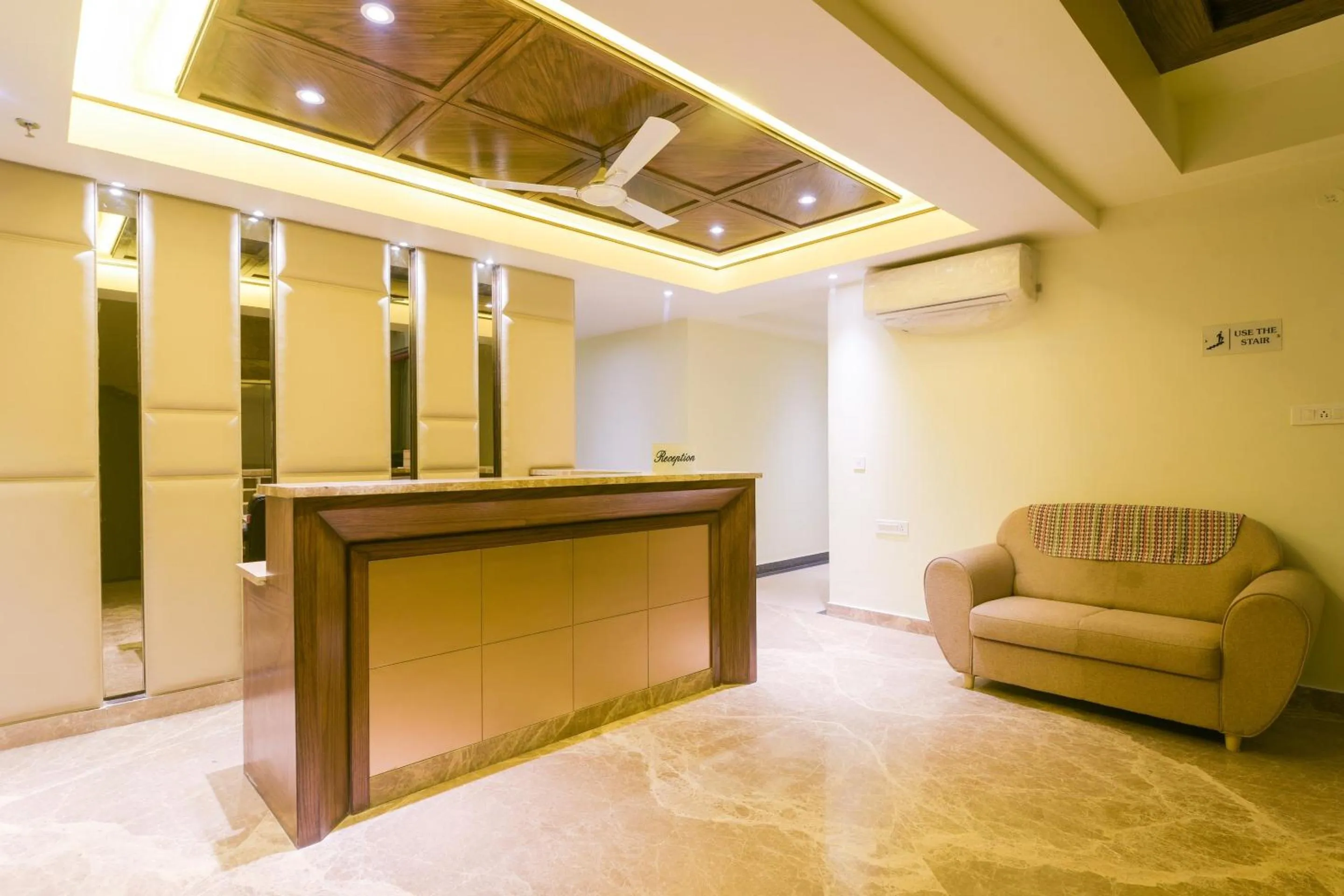 Lobby or reception in OYO 77736 Hotel Starlight