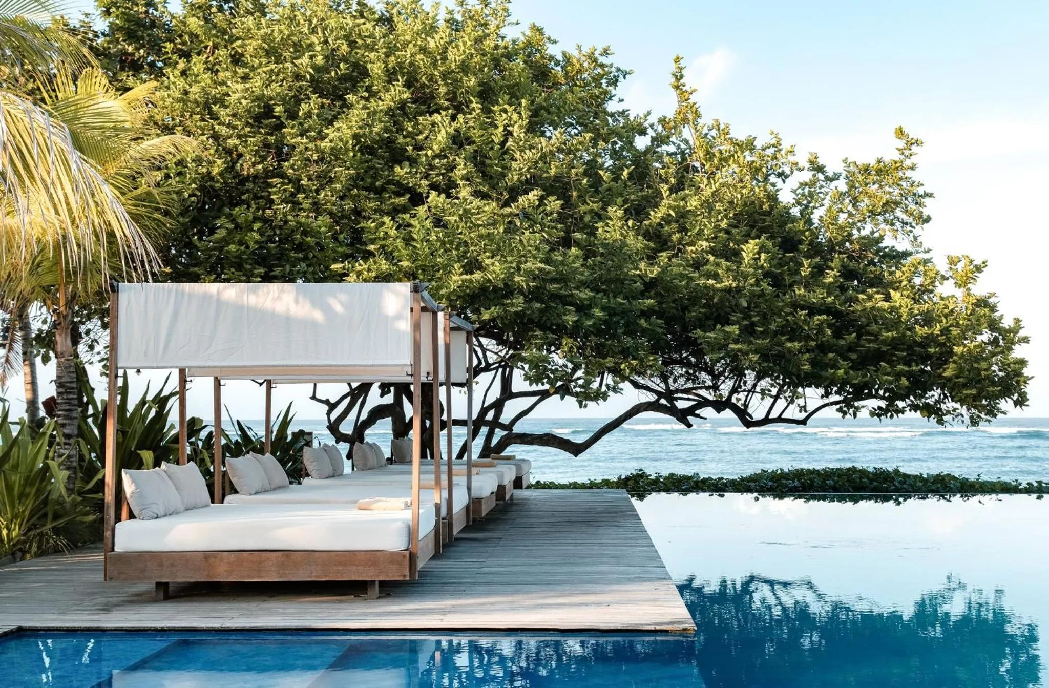 Swimming pool in Amber Lombok Beach Resort