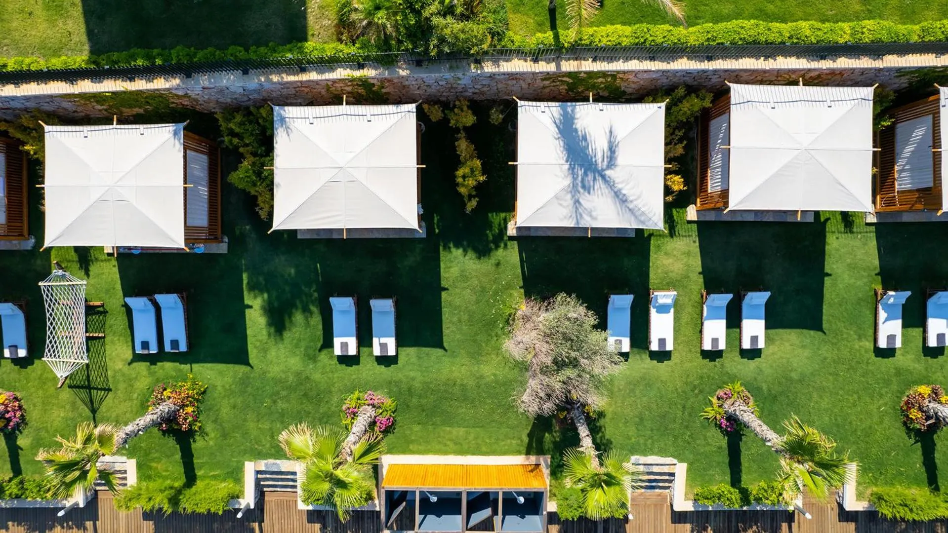 Day in The Norm Collection Door'a Bodrum