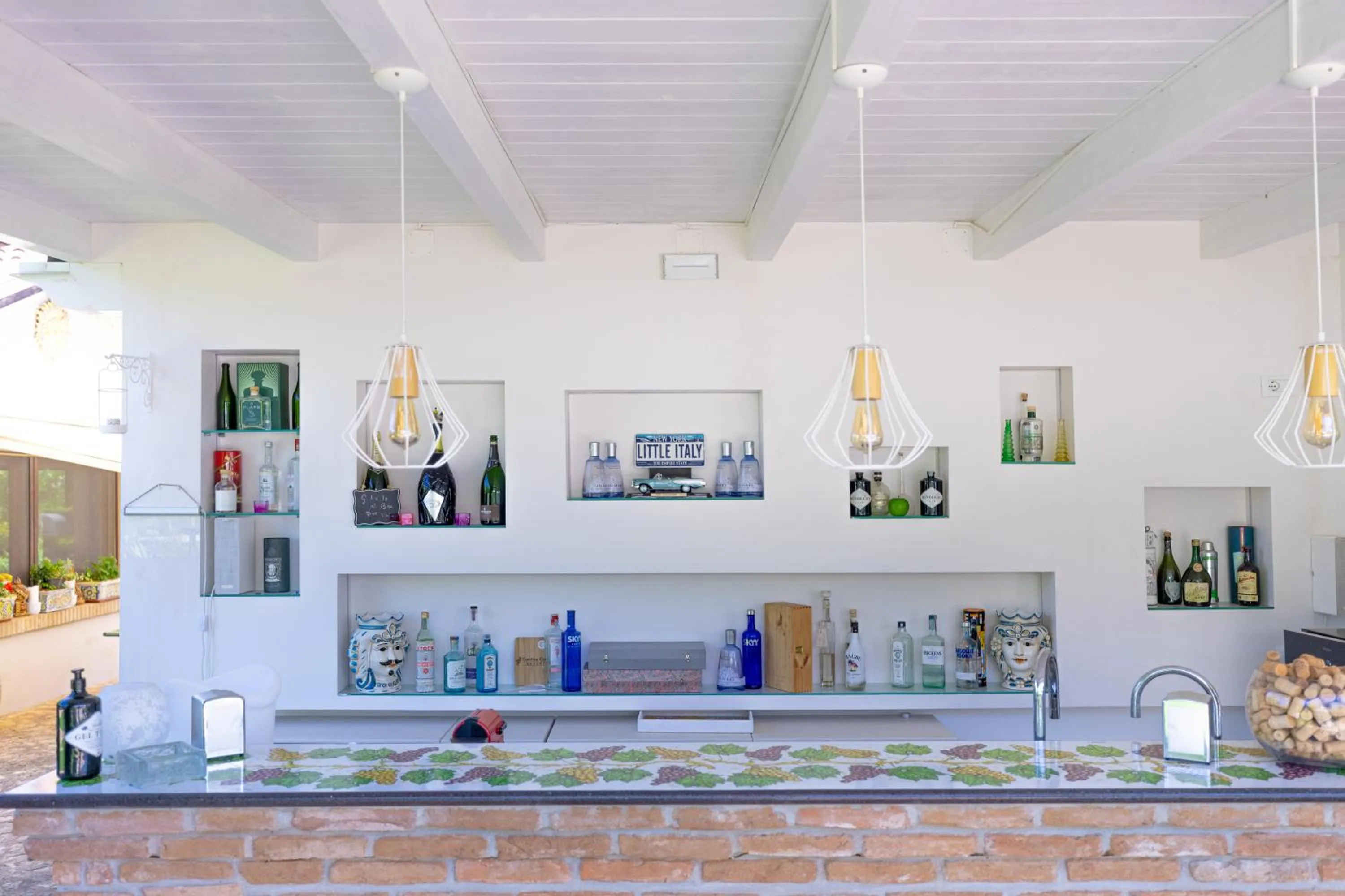 Lounge or bar in Cantine Cipri Resort