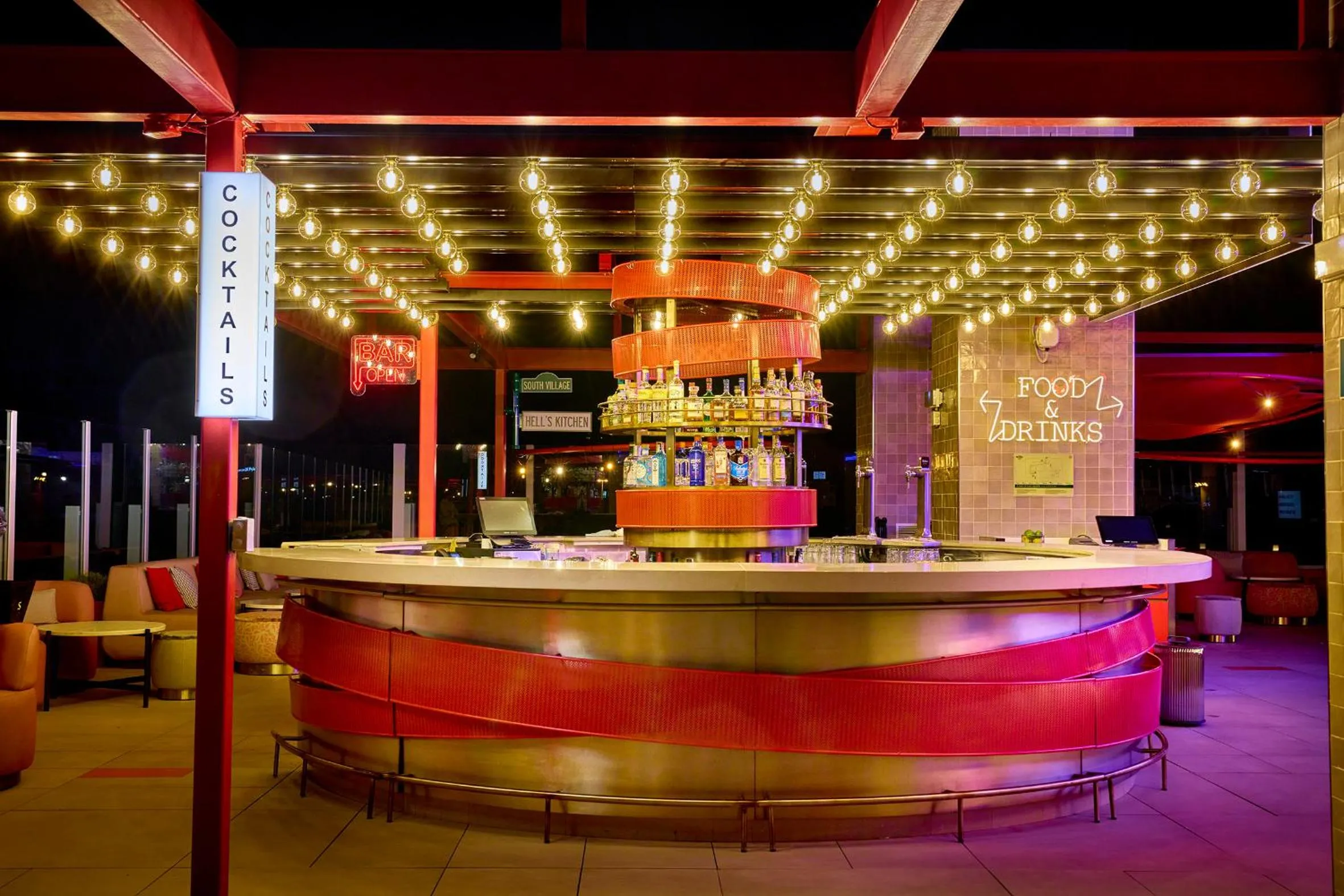 Restaurant/places to eat in Hard Rock Hotel Madrid