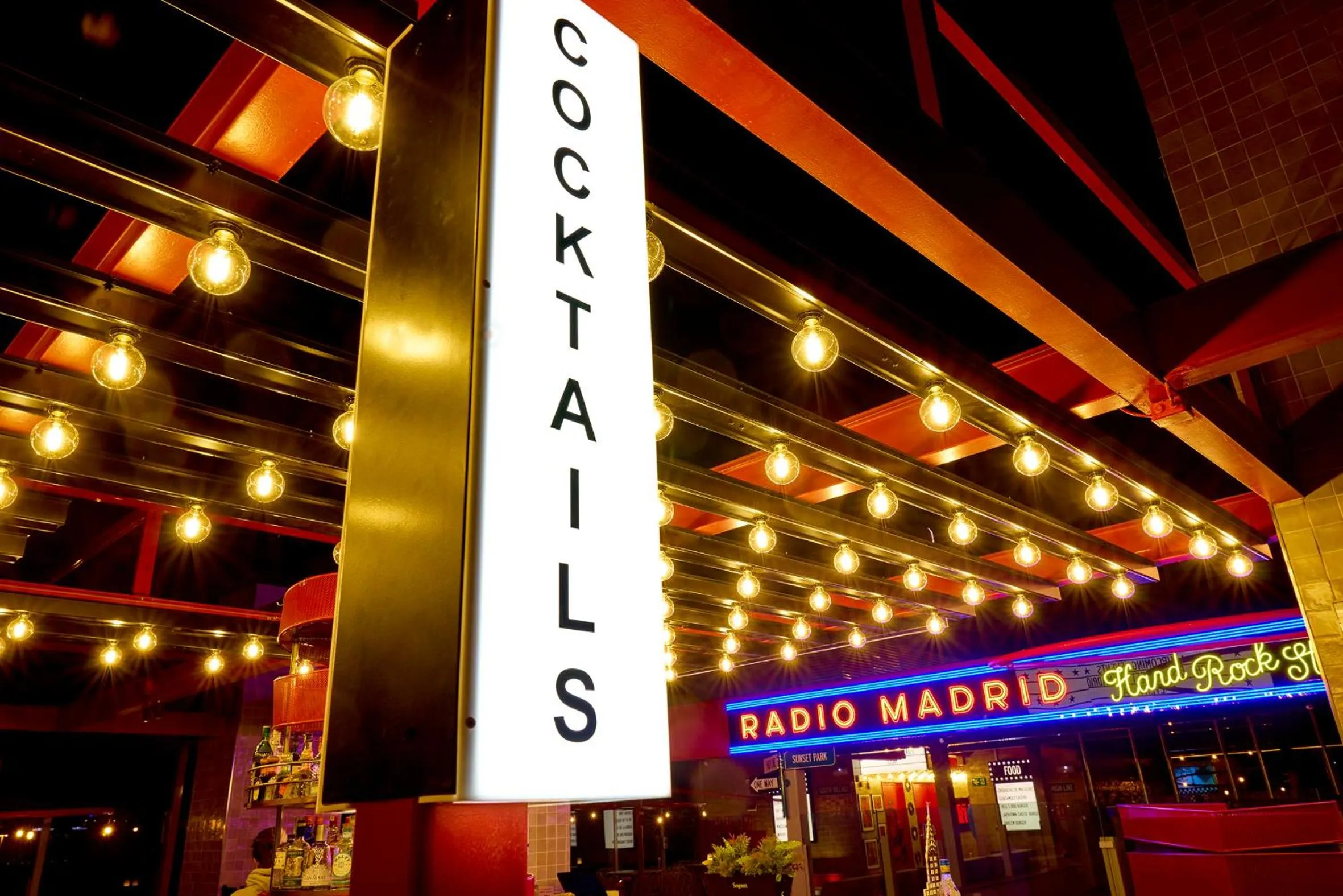 Restaurant/places to eat in Hard Rock Hotel Madrid