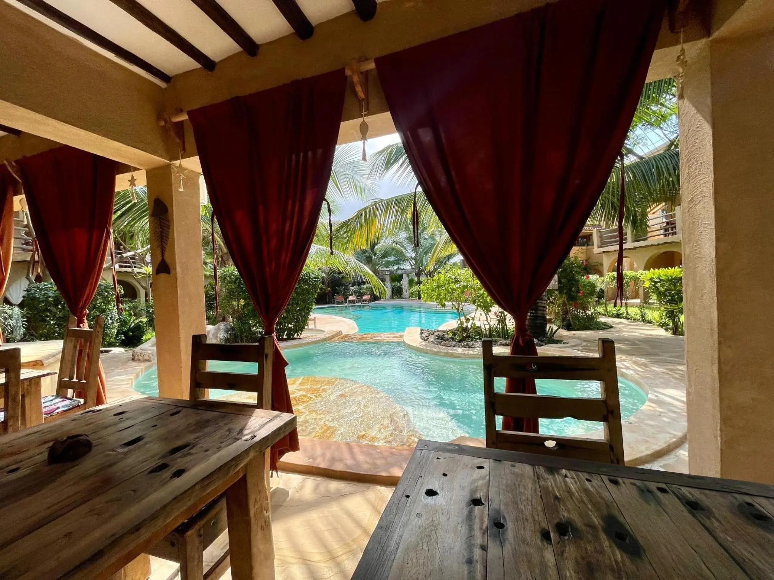 Restaurant/places to eat in Lapili Residence Restaurant/places to eat in Lapili Residence