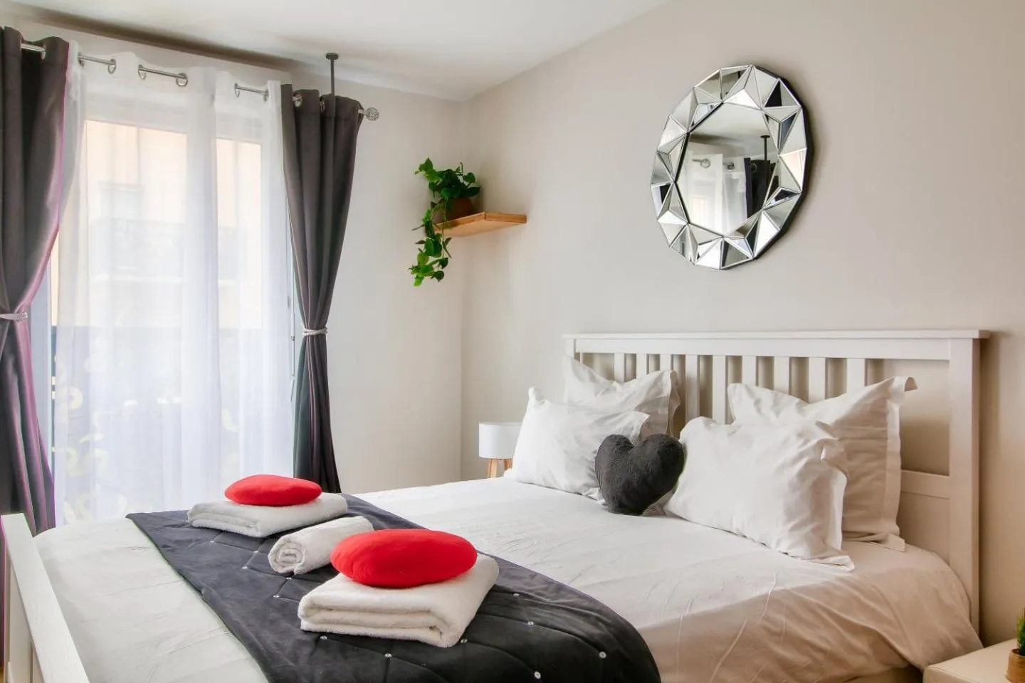 Bed in 123home - Suite & spa XL