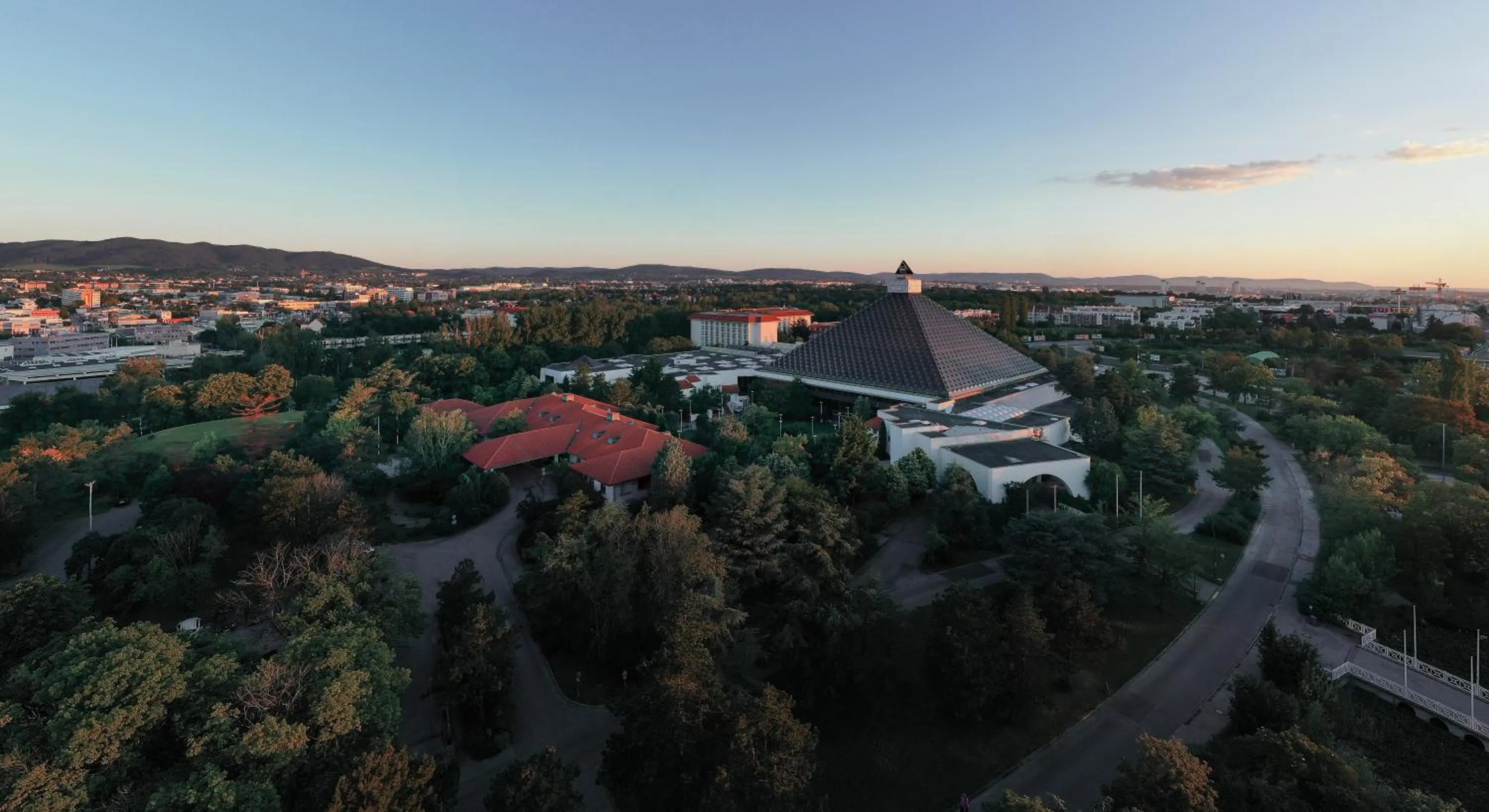 Bird's eye view in Eventhotel Pyramide