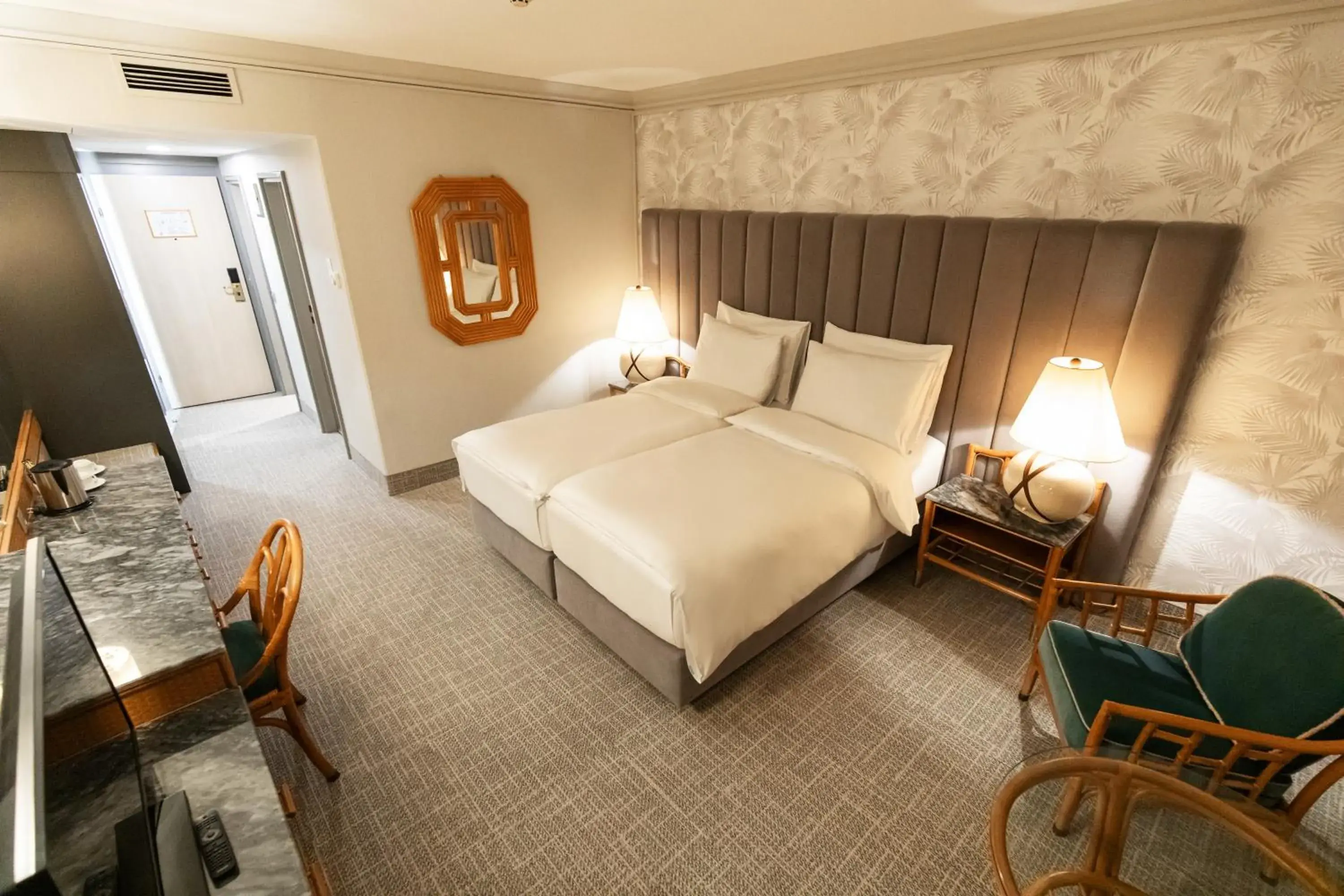 Photo of the whole room, Bed in Eventhotel Pyramide Photo of the whole room, Bed in Eventhotel Pyramide