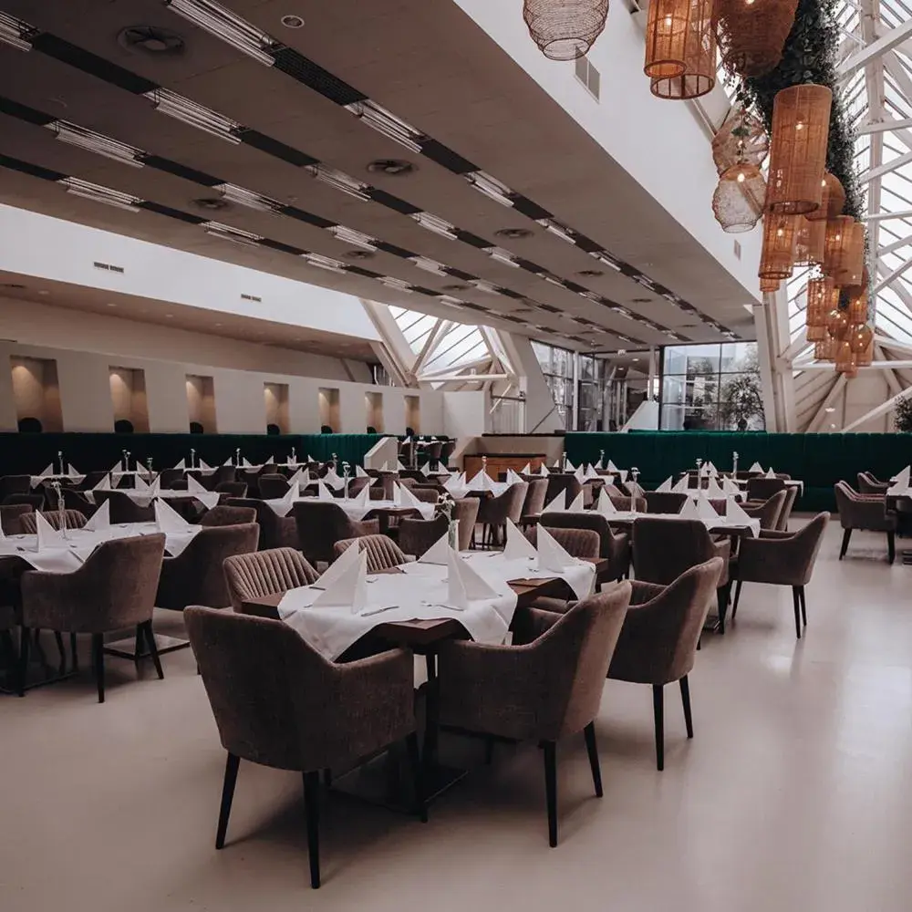 Breakfast in Eventhotel Pyramide Breakfast in Eventhotel Pyramide