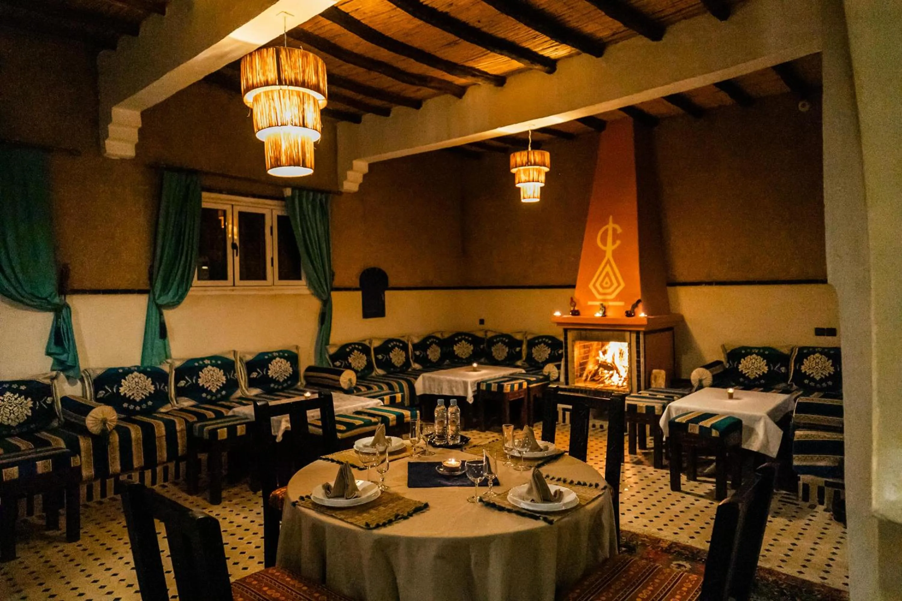 Restaurant/places to eat in Ksar Bicha