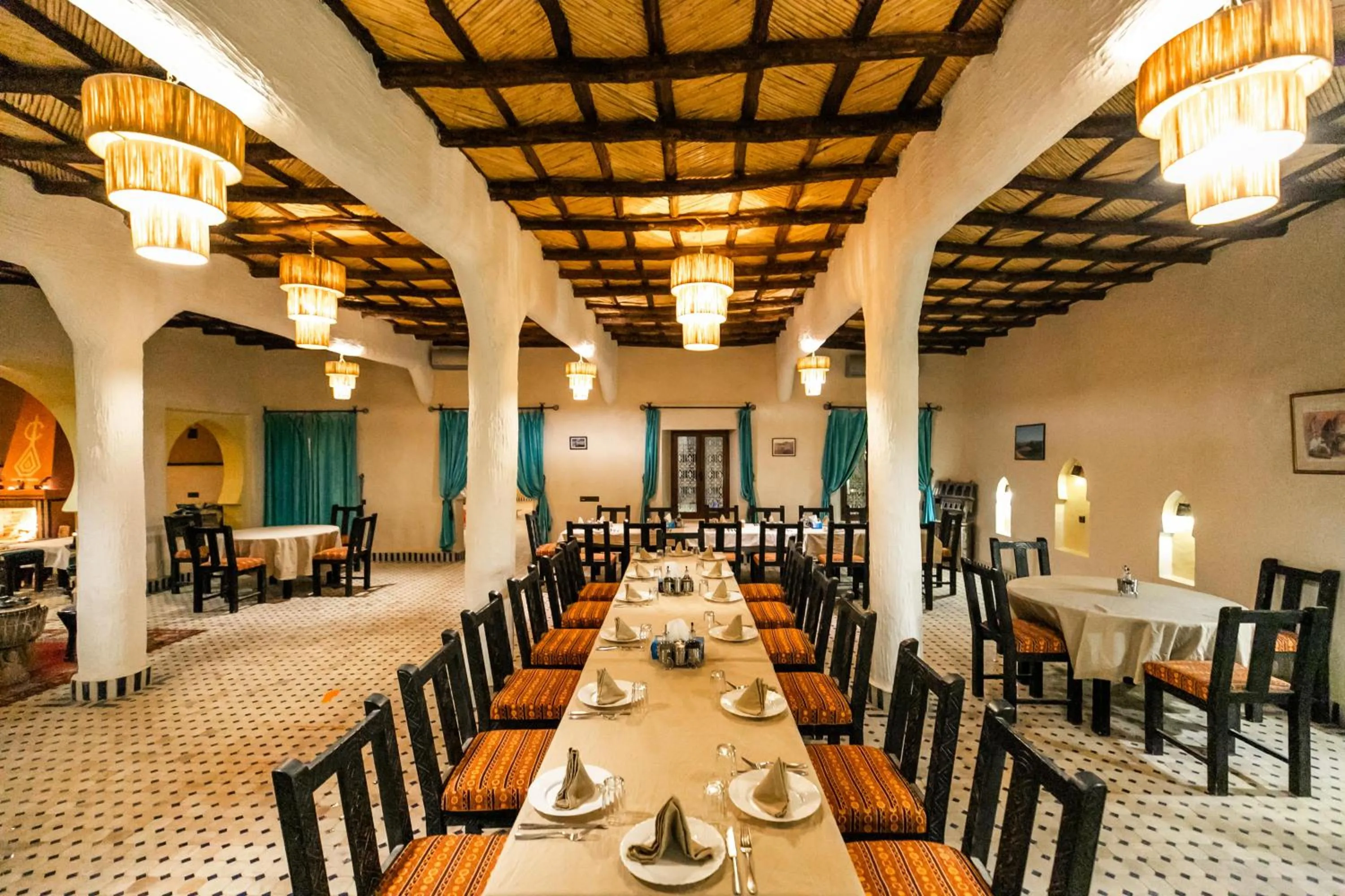 Restaurant/places to eat in Ksar Bicha