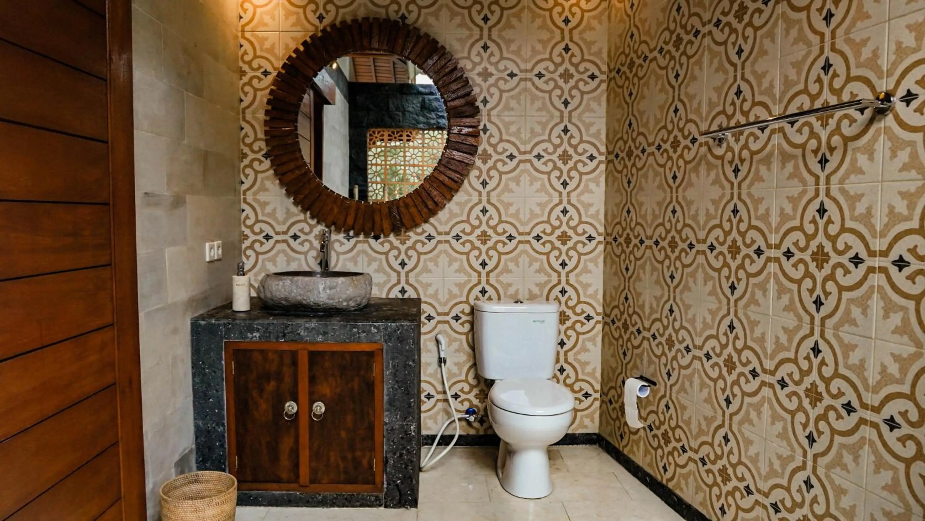 Toilet in Sebatu Tulen Villa