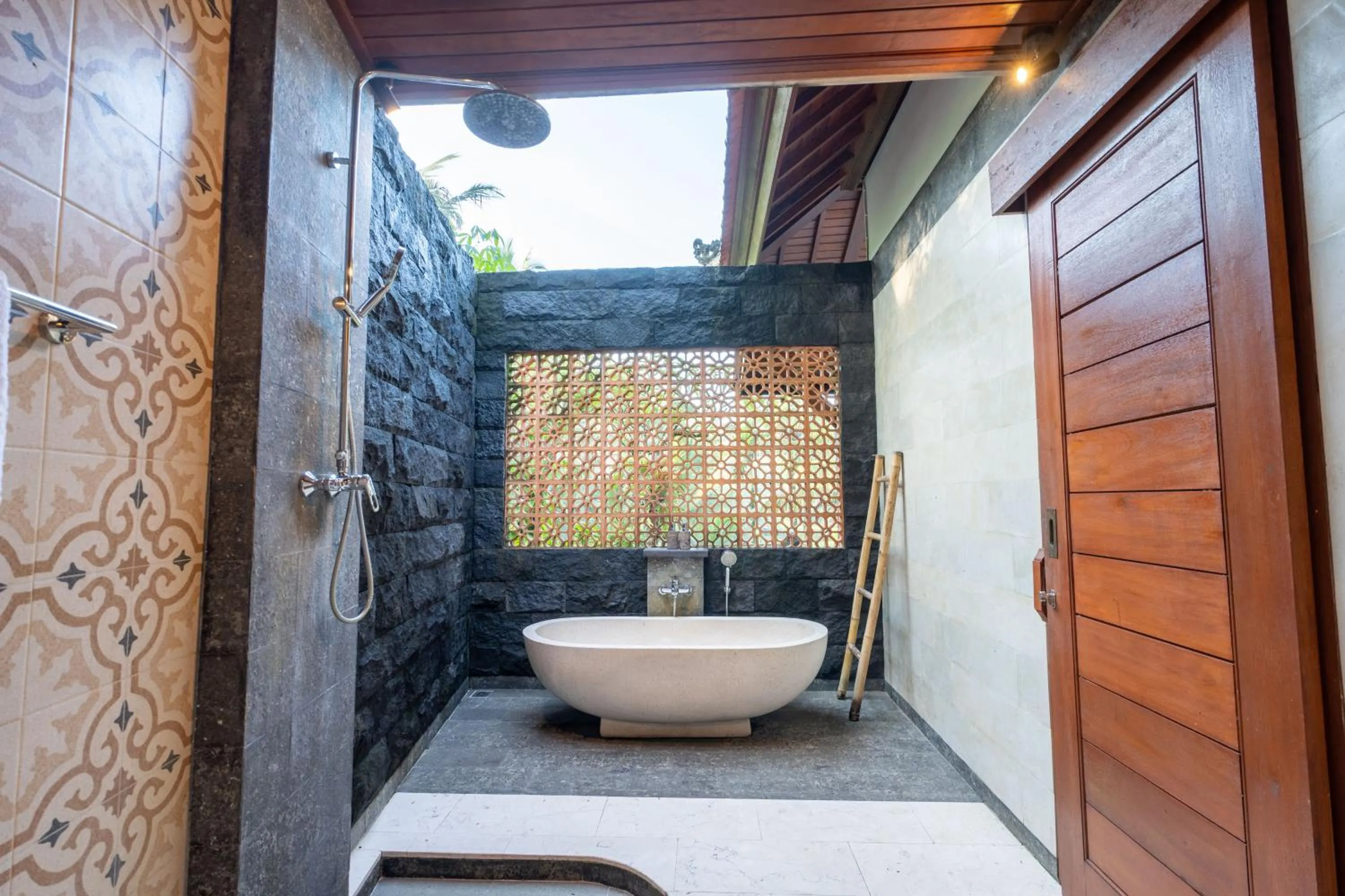 Toilet in Sebatu Tulen Villa