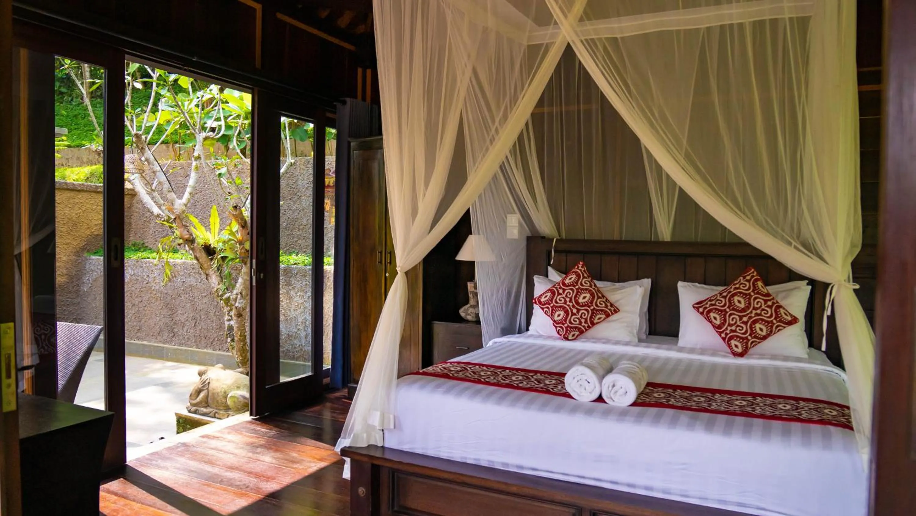 Bed in Sebatu Tulen Villa