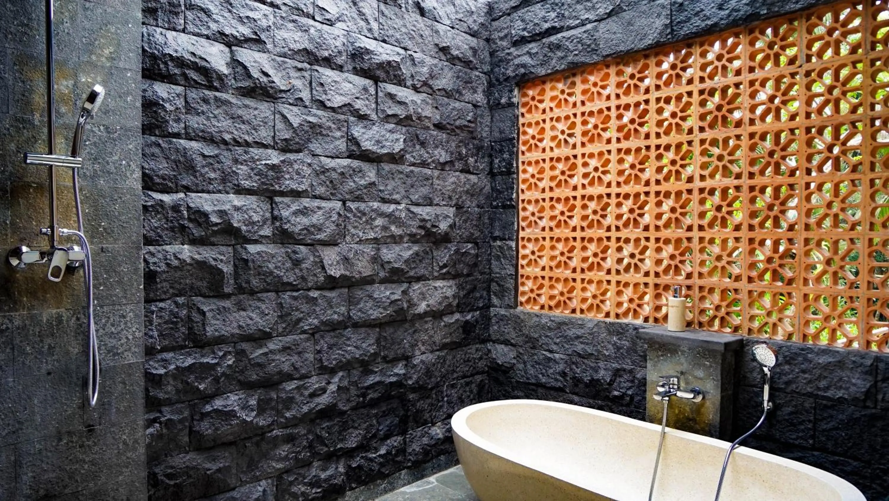 Shower in Sebatu Tulen Villa