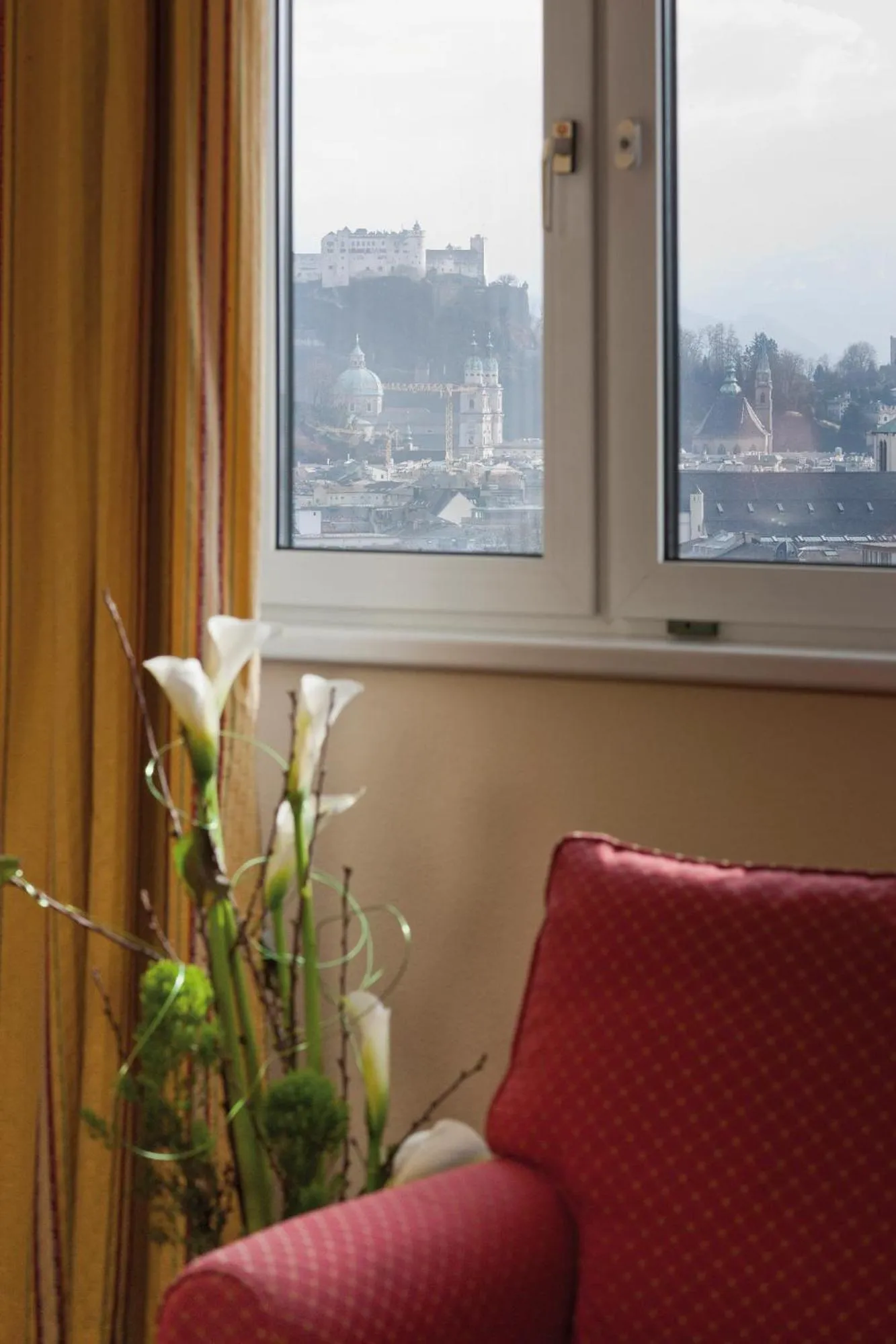 Photo of the whole room in Austria Trend Hotel Europa Salzburg