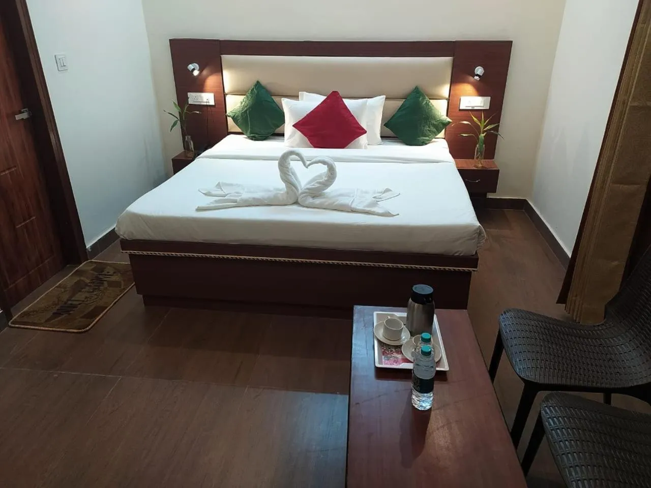 Bed in Hotel The Shivaay - Delight Inn Rishikesh
