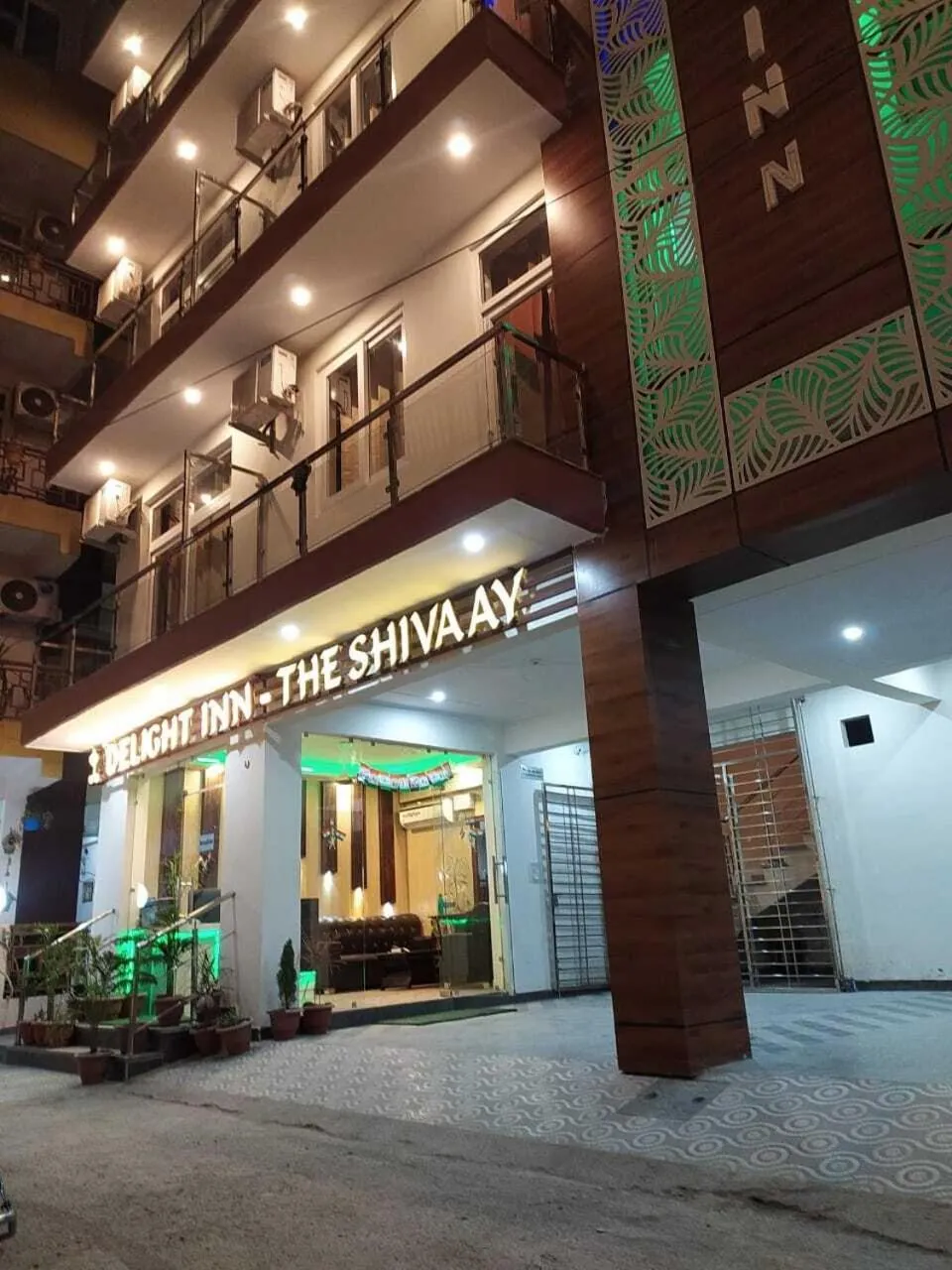 Property building in Hotel The Shivaay - Delight Inn Rishikesh