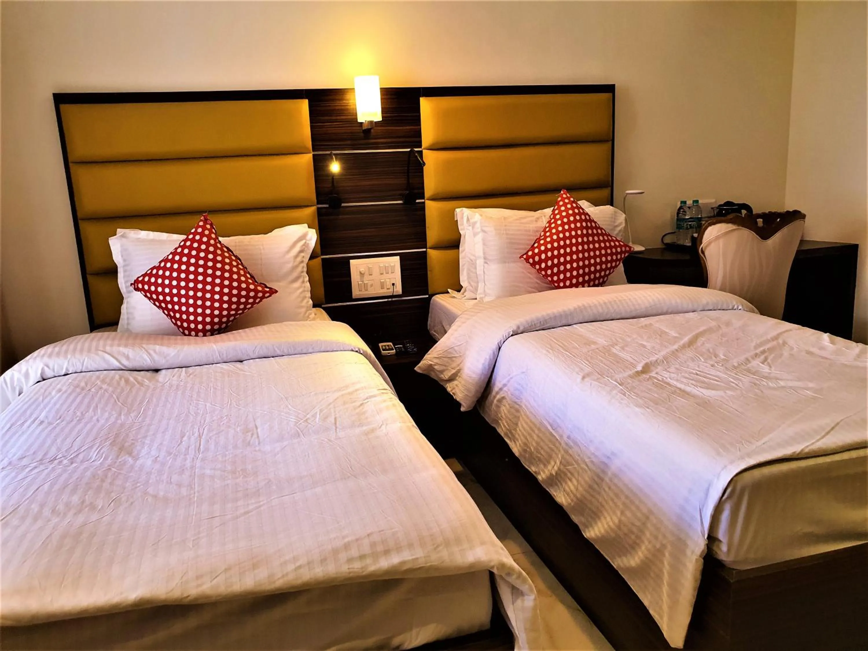 Bed in Shanti Solitaire, Arpora