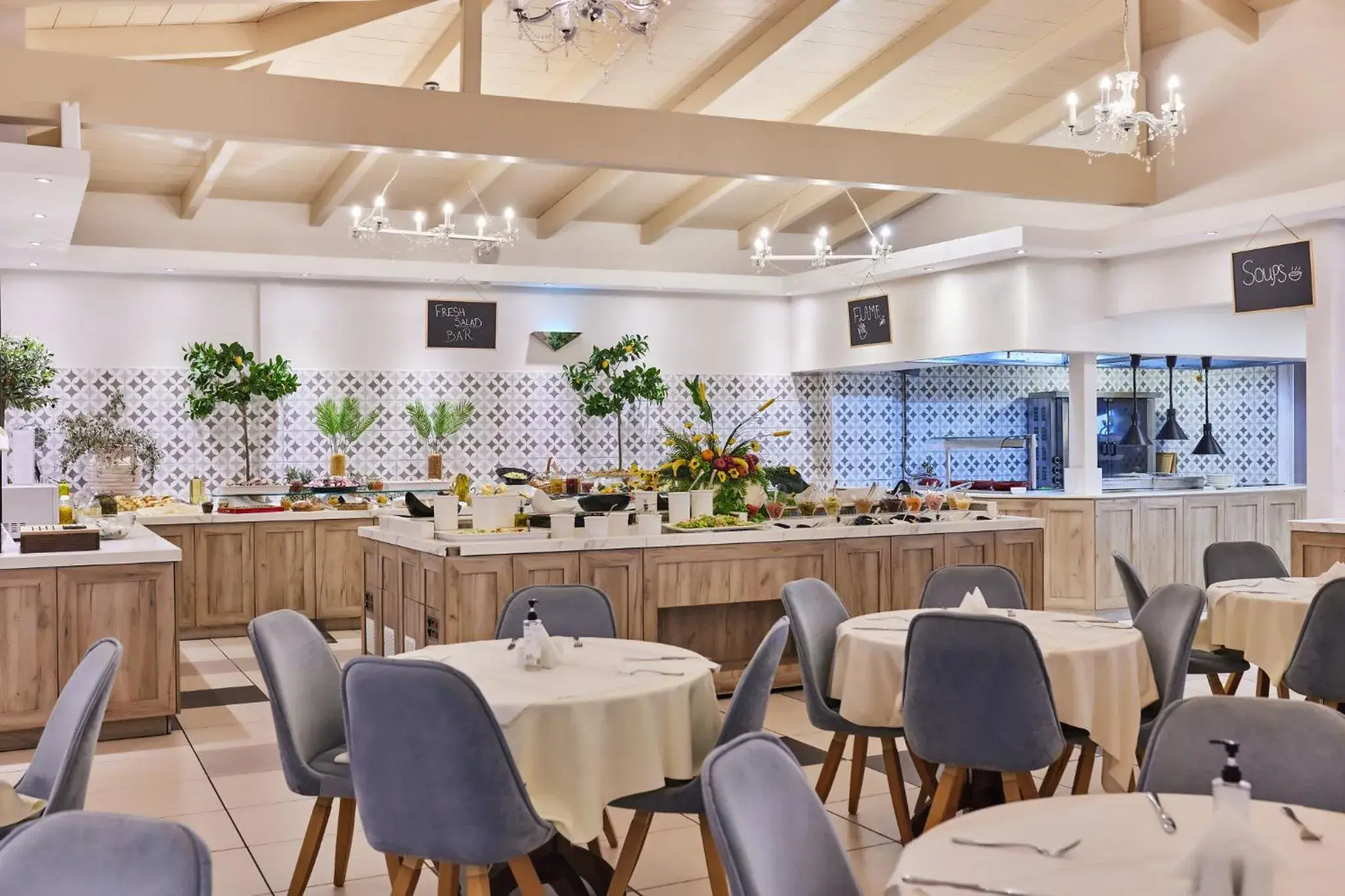Restaurant/places to eat in Tsilivi Beach Hotel Zakynthos Restaurant/places to eat in Tsilivi Beach Hotel Zakynthos