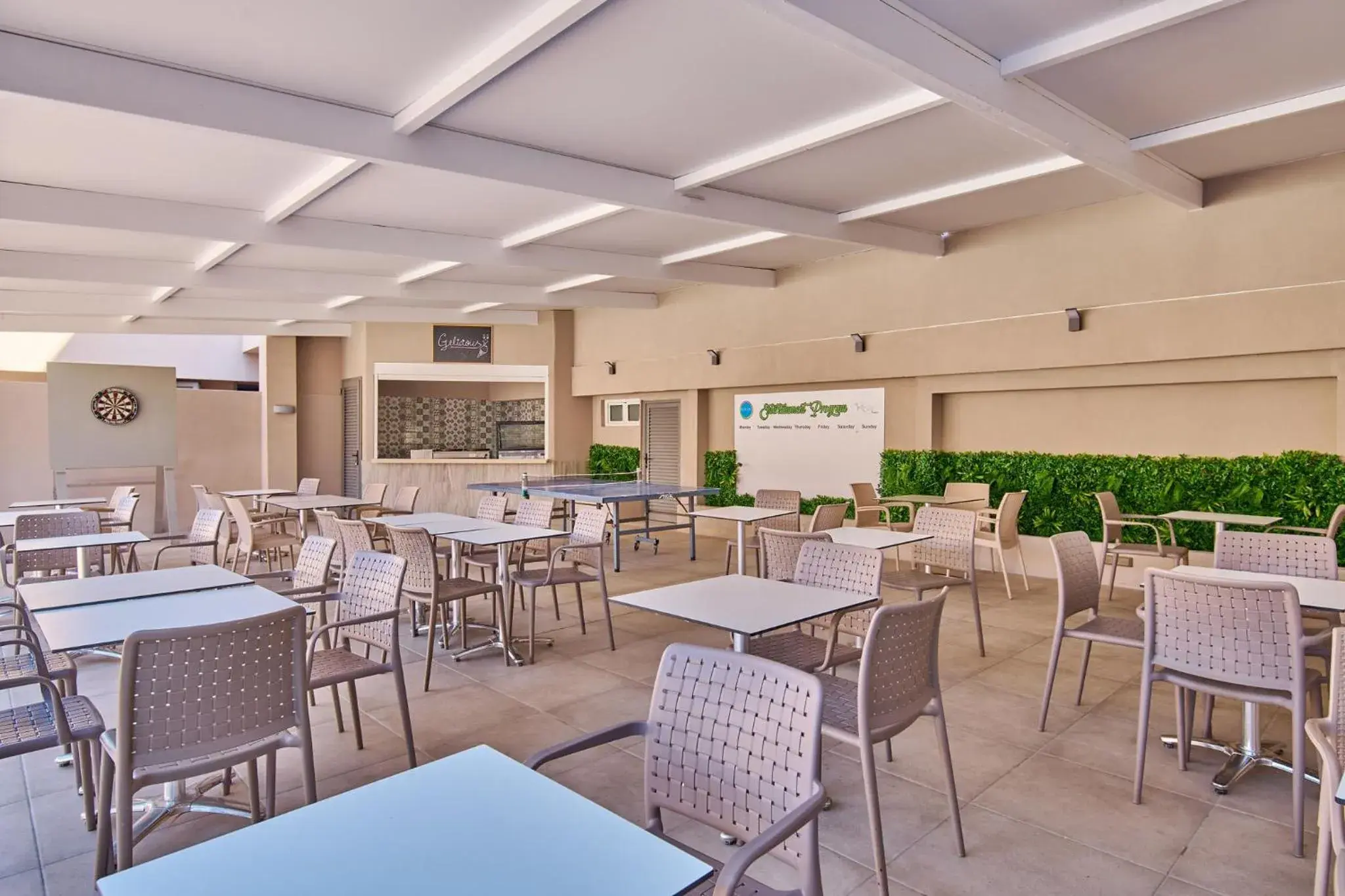 Restaurant/places to eat in Tsilivi Beach Hotel Zakynthos Restaurant/places to eat in Tsilivi Beach Hotel Zakynthos