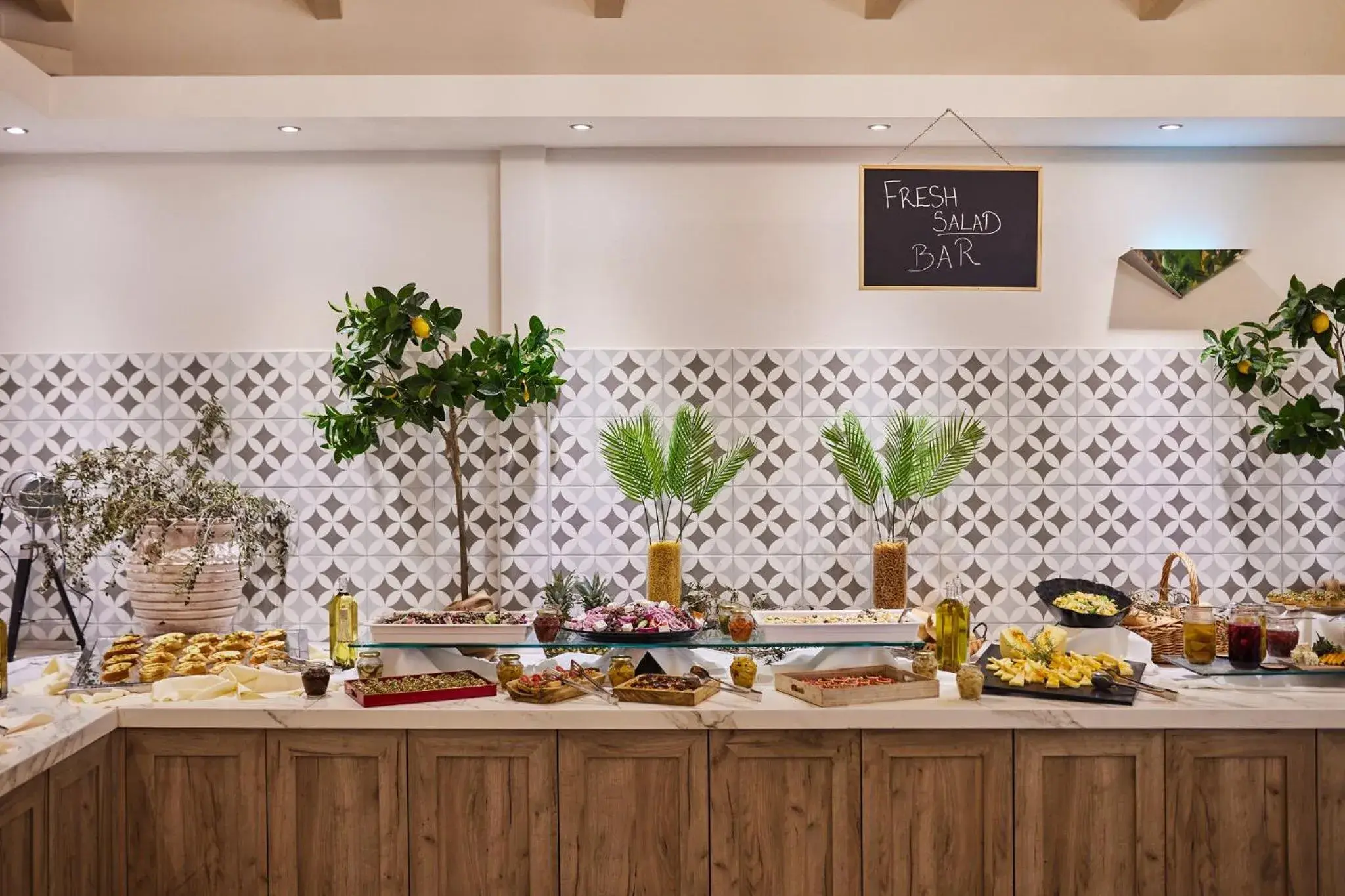 Restaurant/places to eat in Tsilivi Beach Hotel Zakynthos Restaurant/places to eat in Tsilivi Beach Hotel Zakynthos