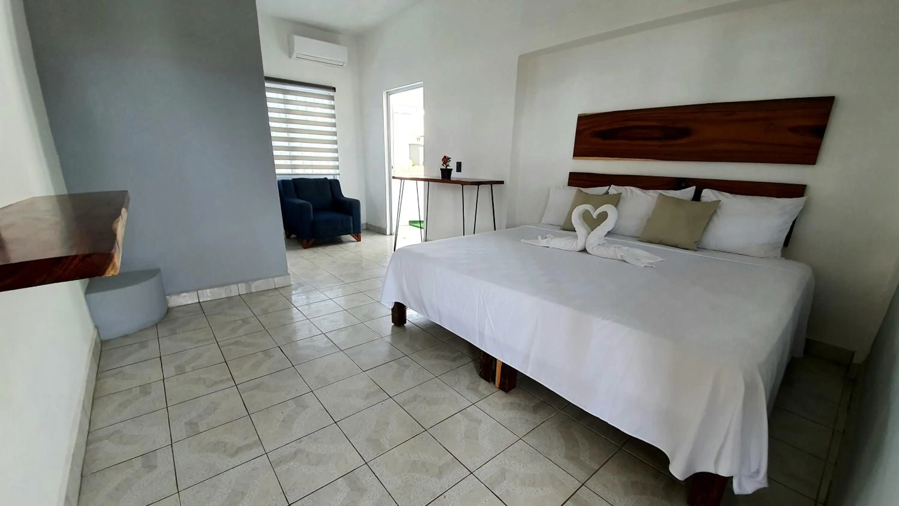 Bedroom, Bed in HOTEL OLAS ALTAS BUCERIAS