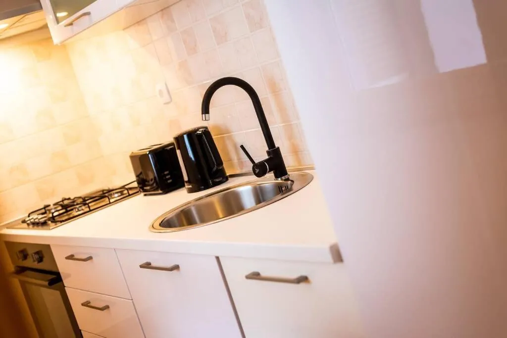 Two-Bedroom Apartment in Apartman Angie in the centre of Metkovic