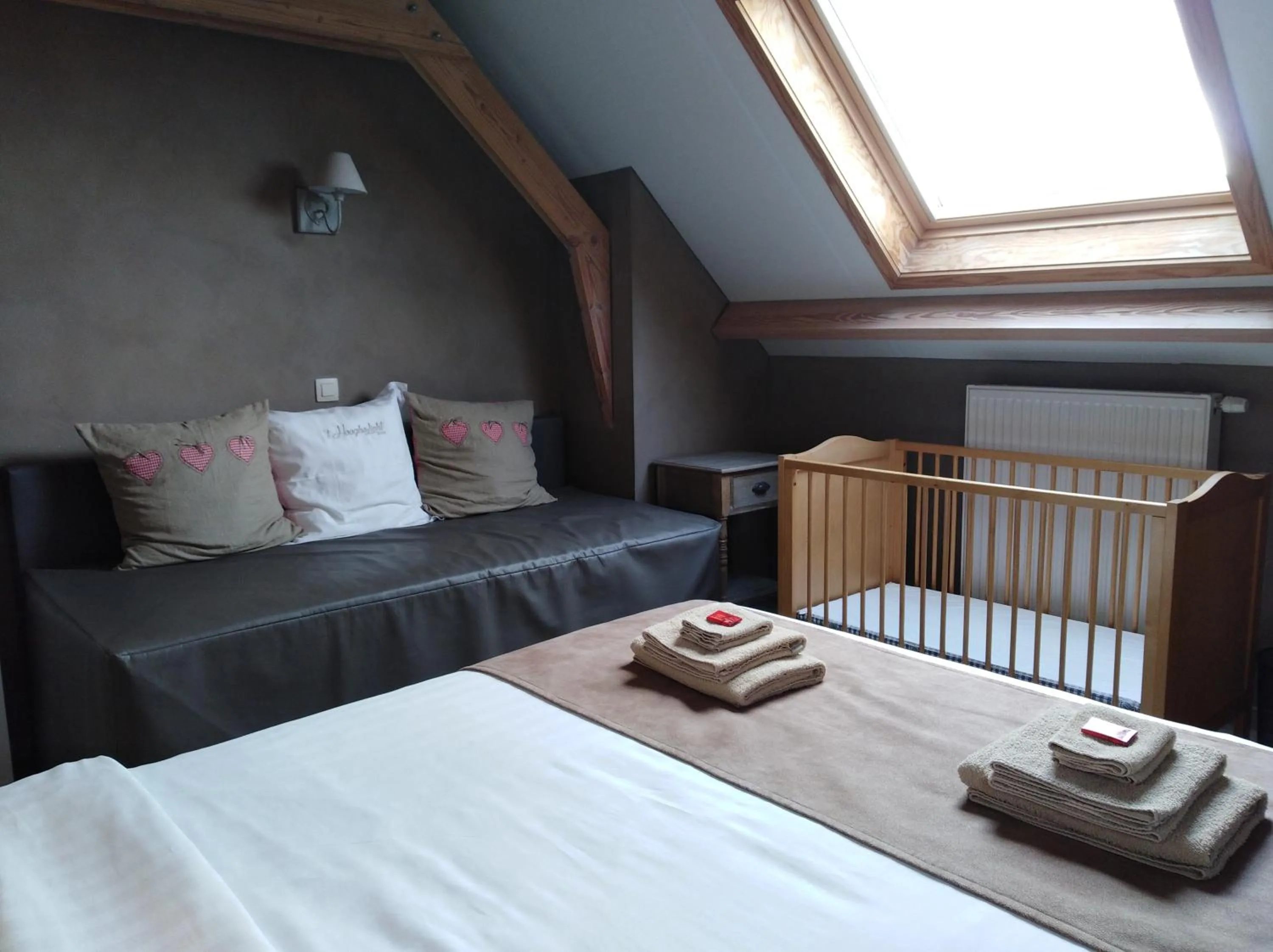 Bedroom, Bed in 't Hooghe Licht Bed & Breakfast