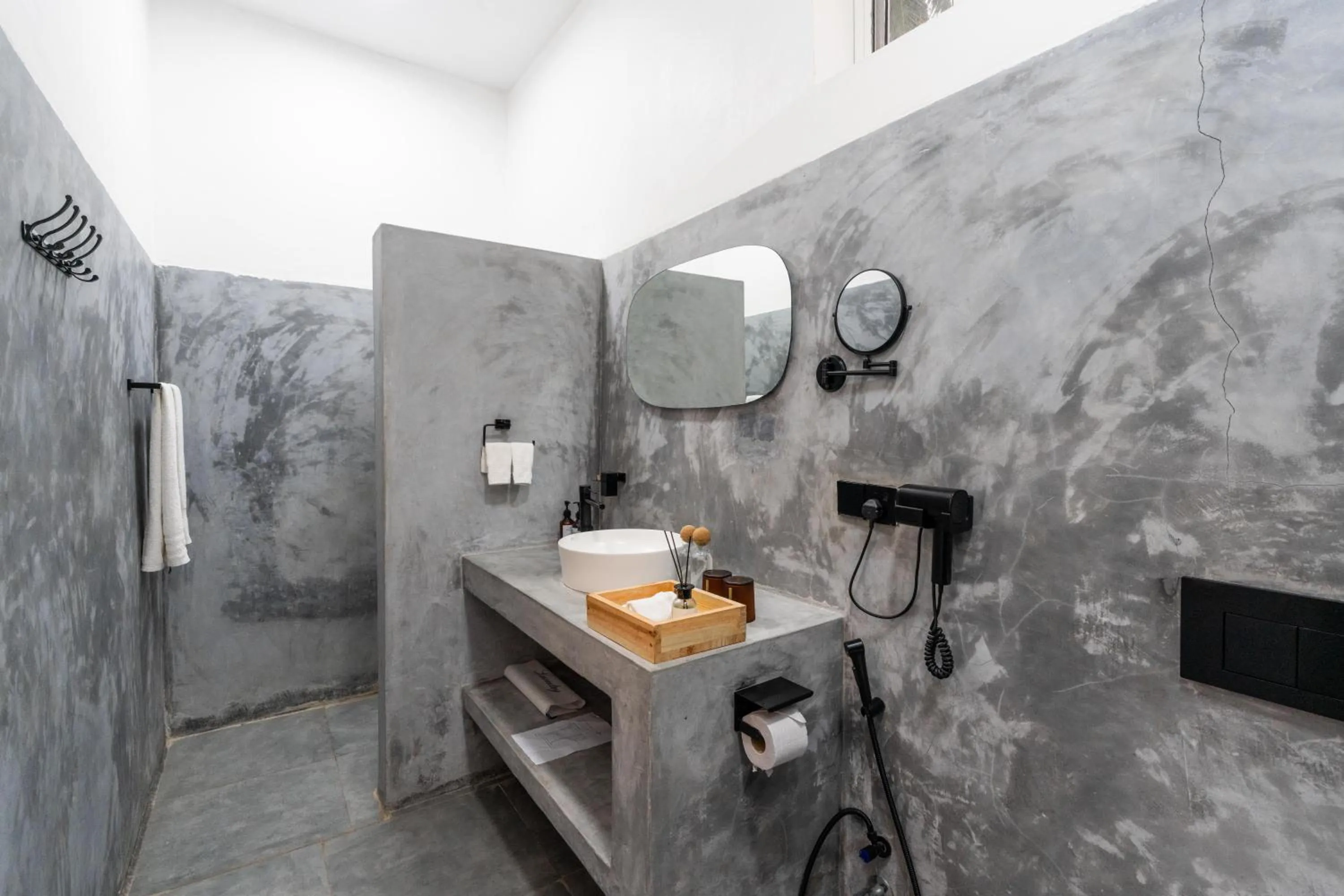 Maisha Matamu Boutique