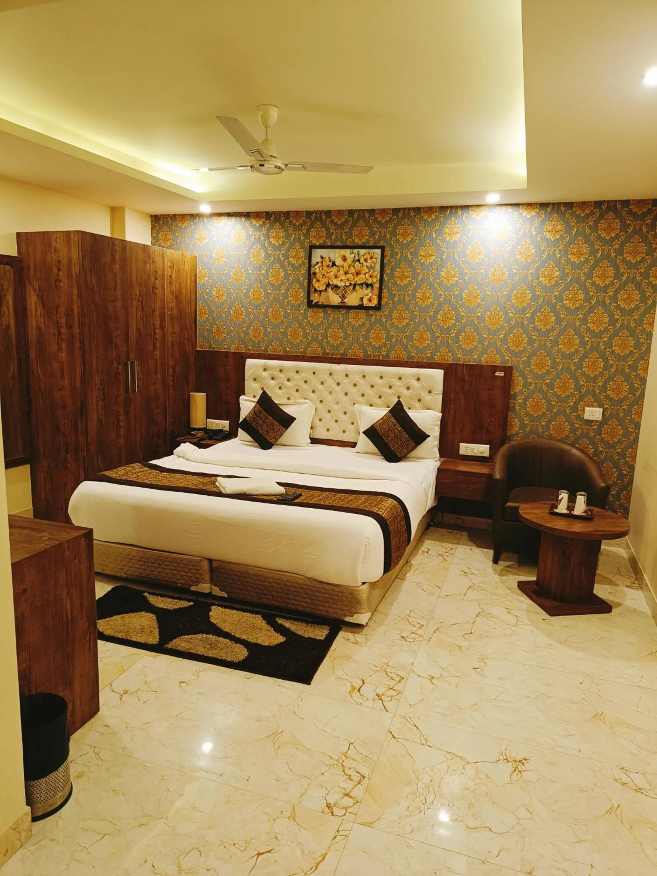 Photo of the whole room, Bed in Mayda Inn- A Boutique Hotel