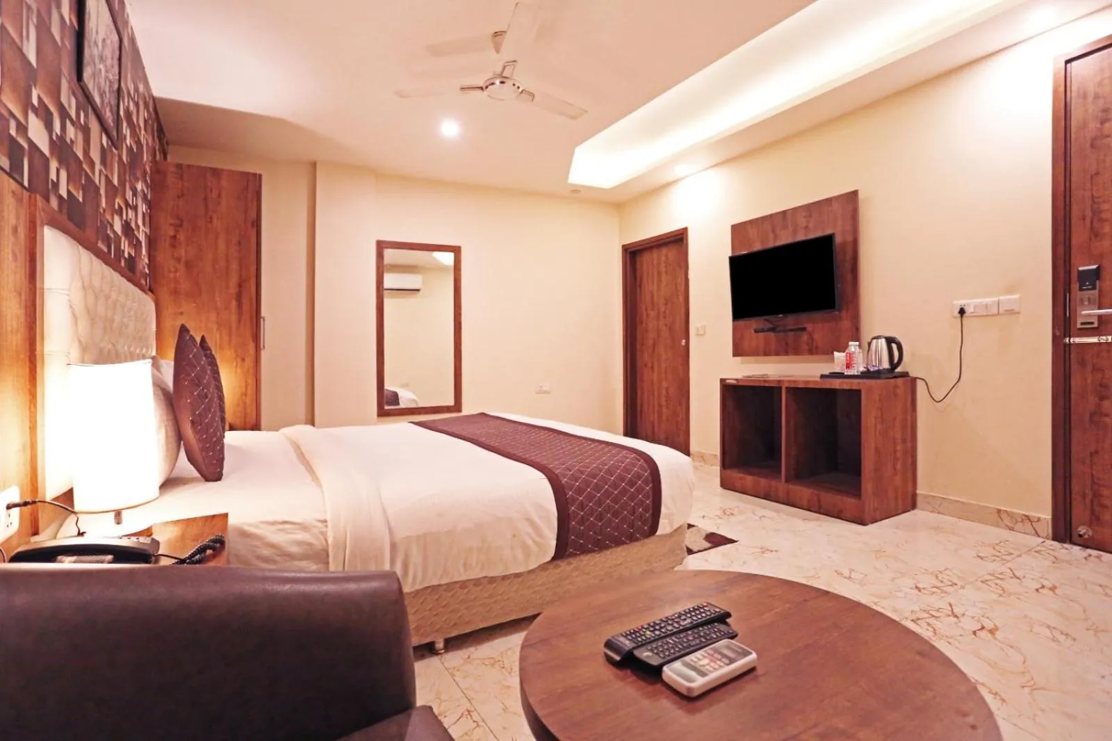 Property building, Bed in Mayda Inn- A Boutique Hotel