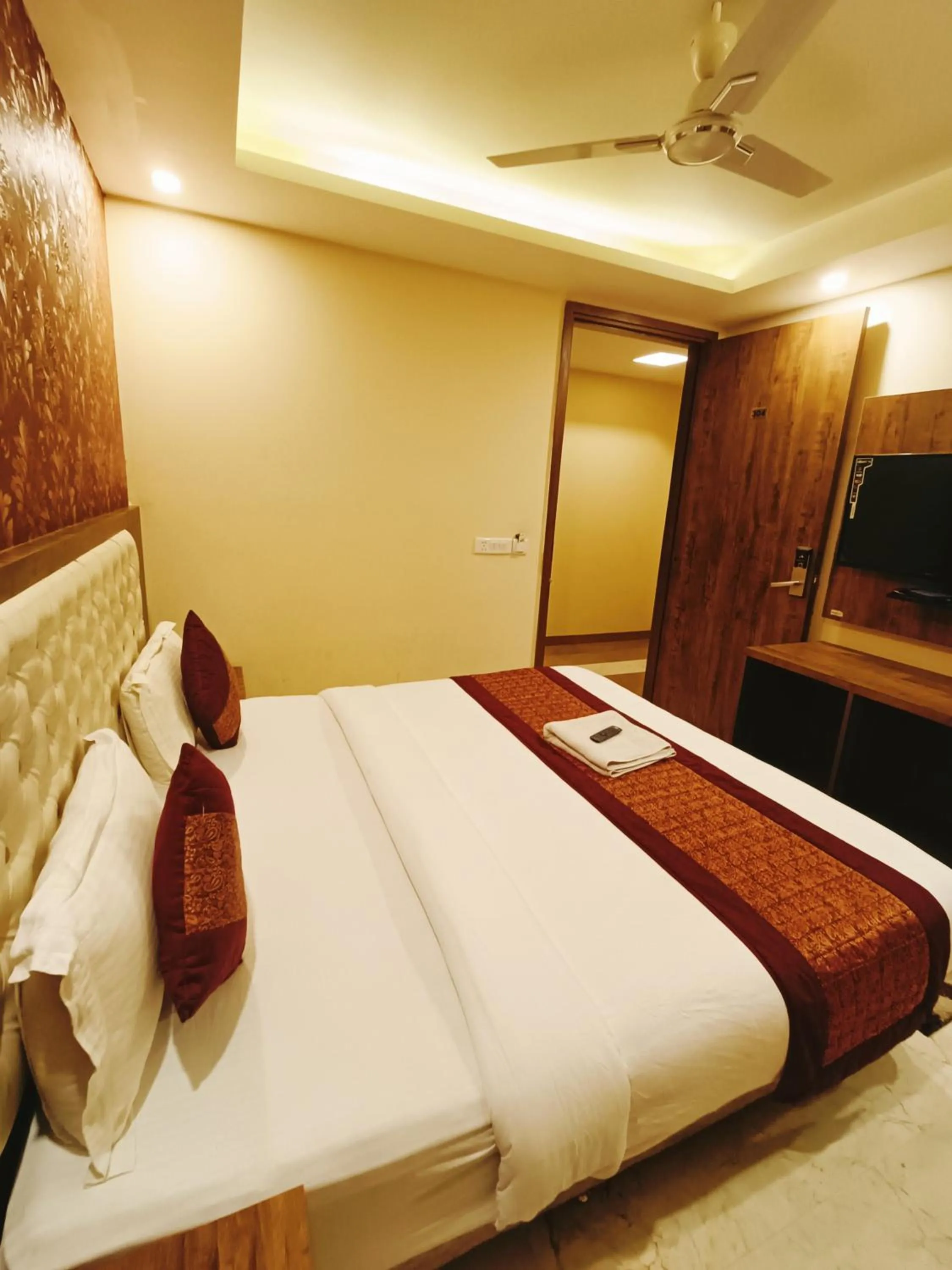 Photo of the whole room, Bed in Mayda Inn- A Boutique Hotel